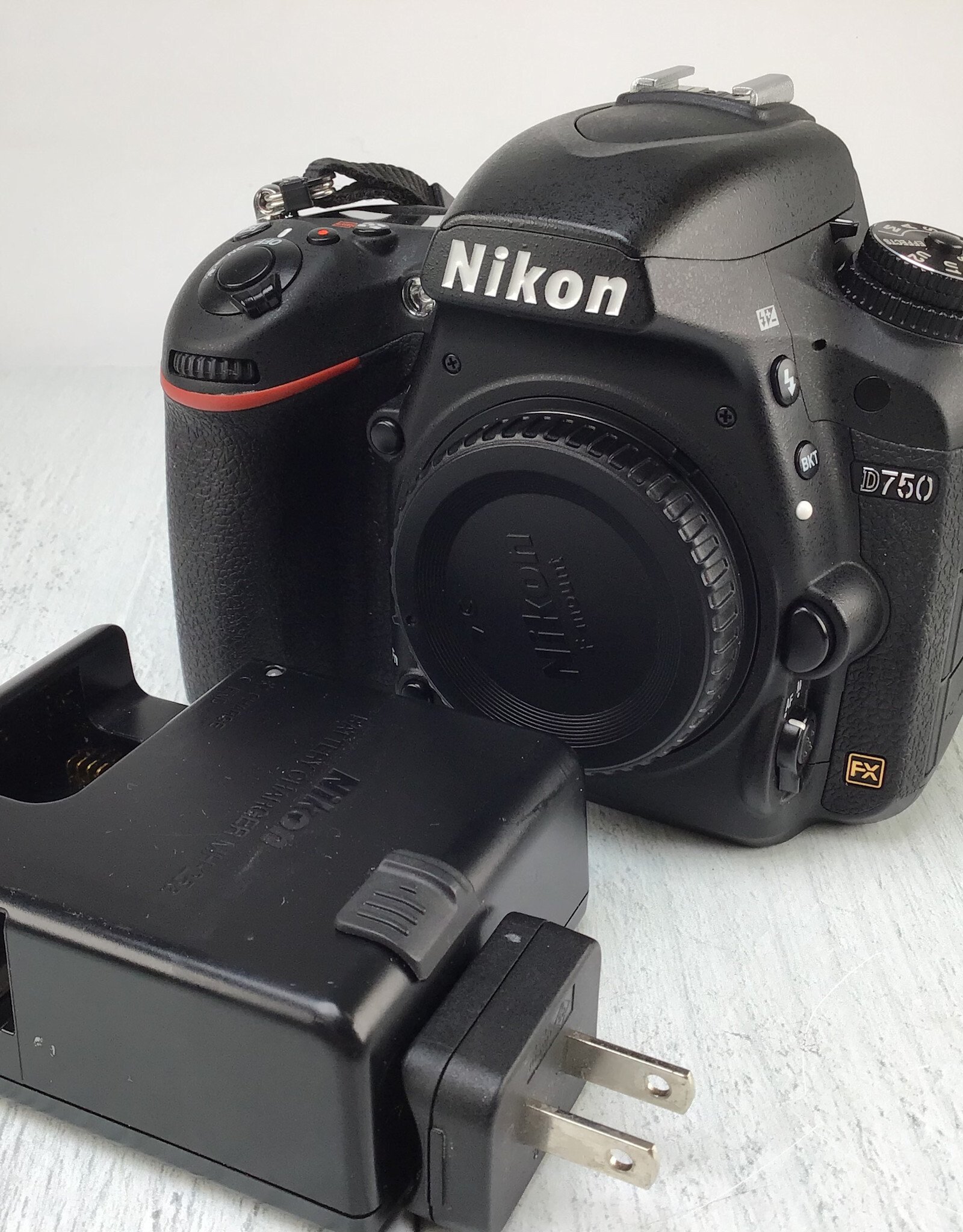 NIKON Nikon D7500 Camera Body Used Good