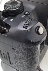 CANON Canon Rebel T5i Camera w/ BG-E8 Grip Used Fair