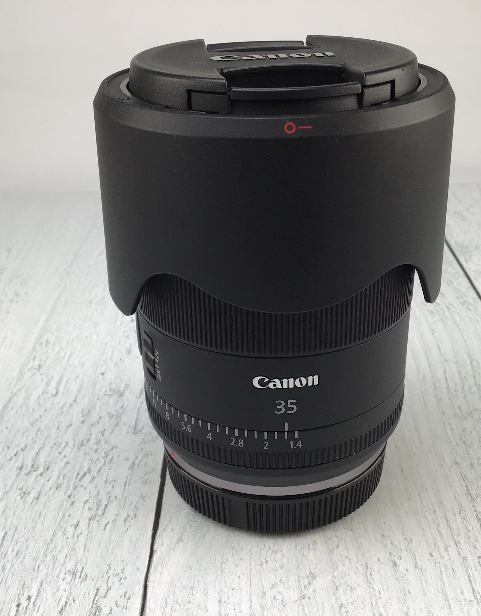 CANON Canon RF 35mm f1.4 L VCM Lens Used Good