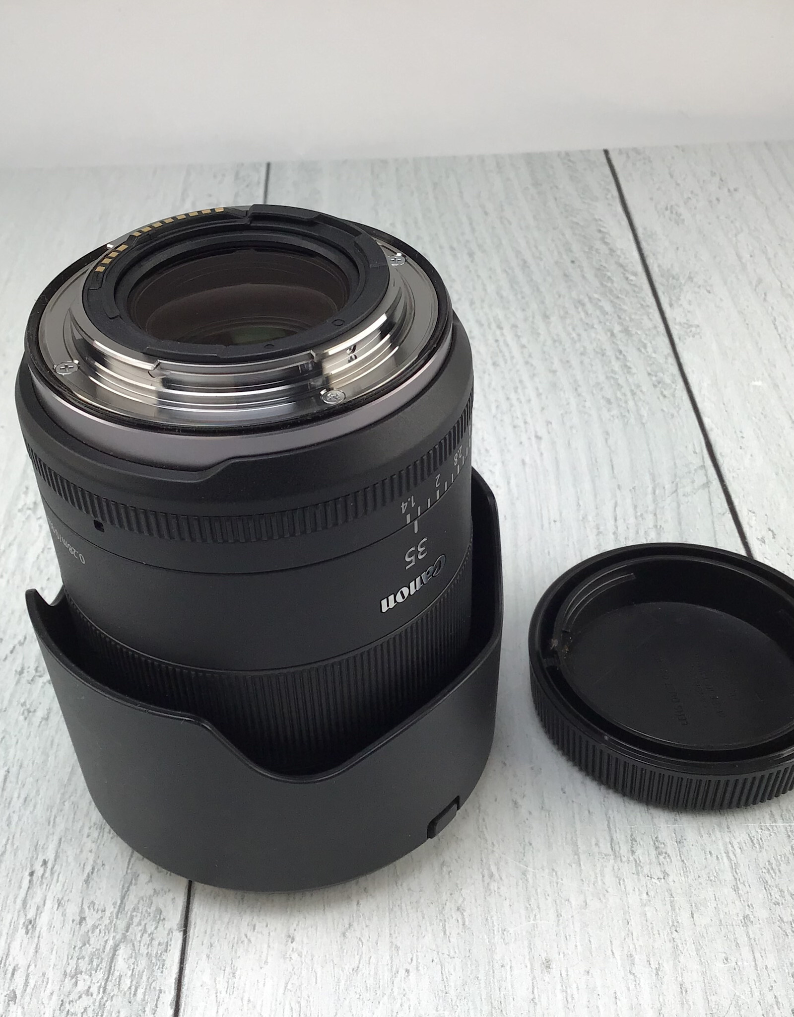 CANON Canon RF 35mm f1.4 L VCM Lens Used Good