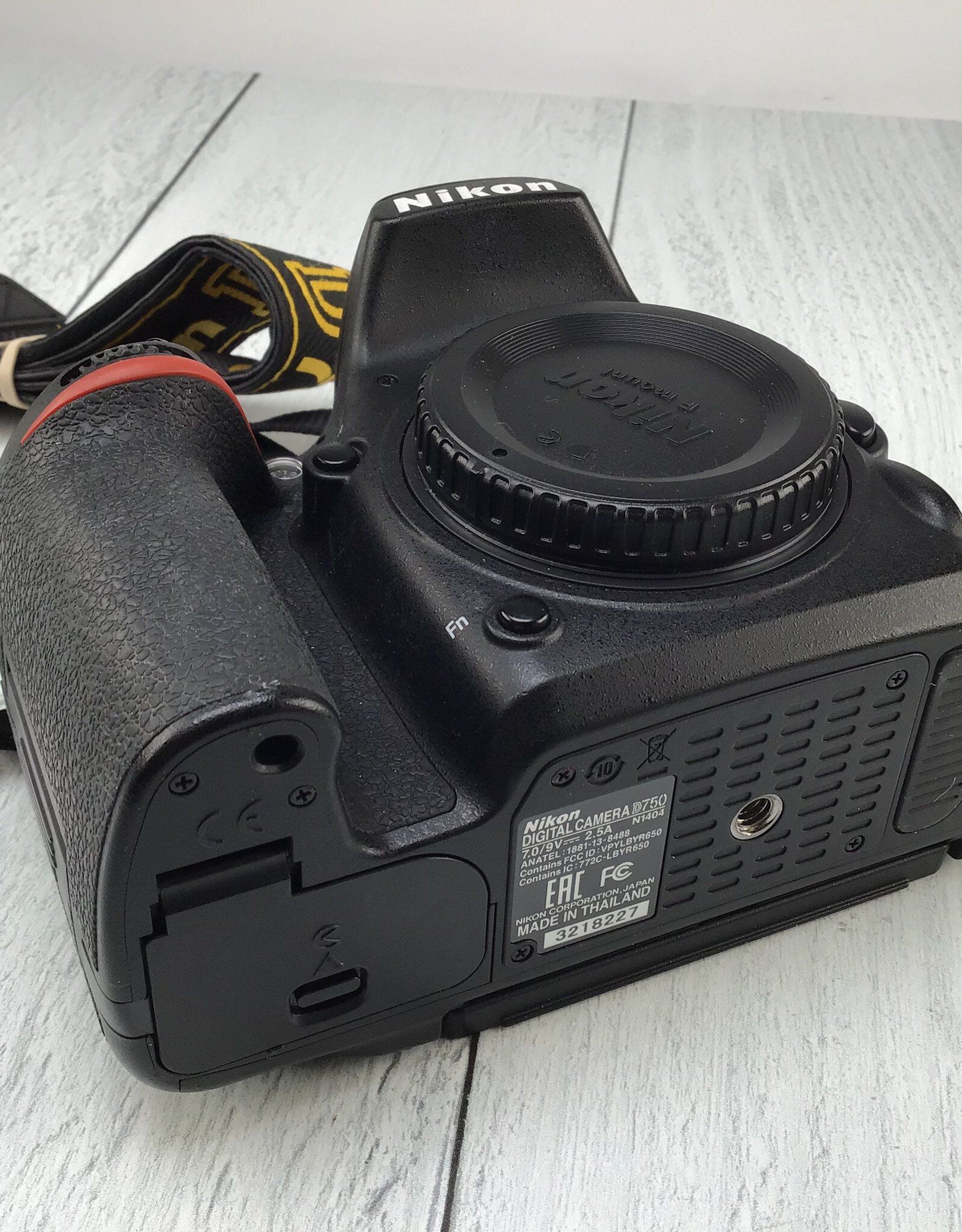 NIKON Nikon D750 Camera Shutter Count 7750 Used EX