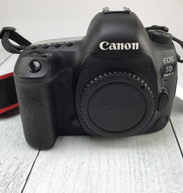 CANON Canon 5D Mark IV Camera Body Used Good