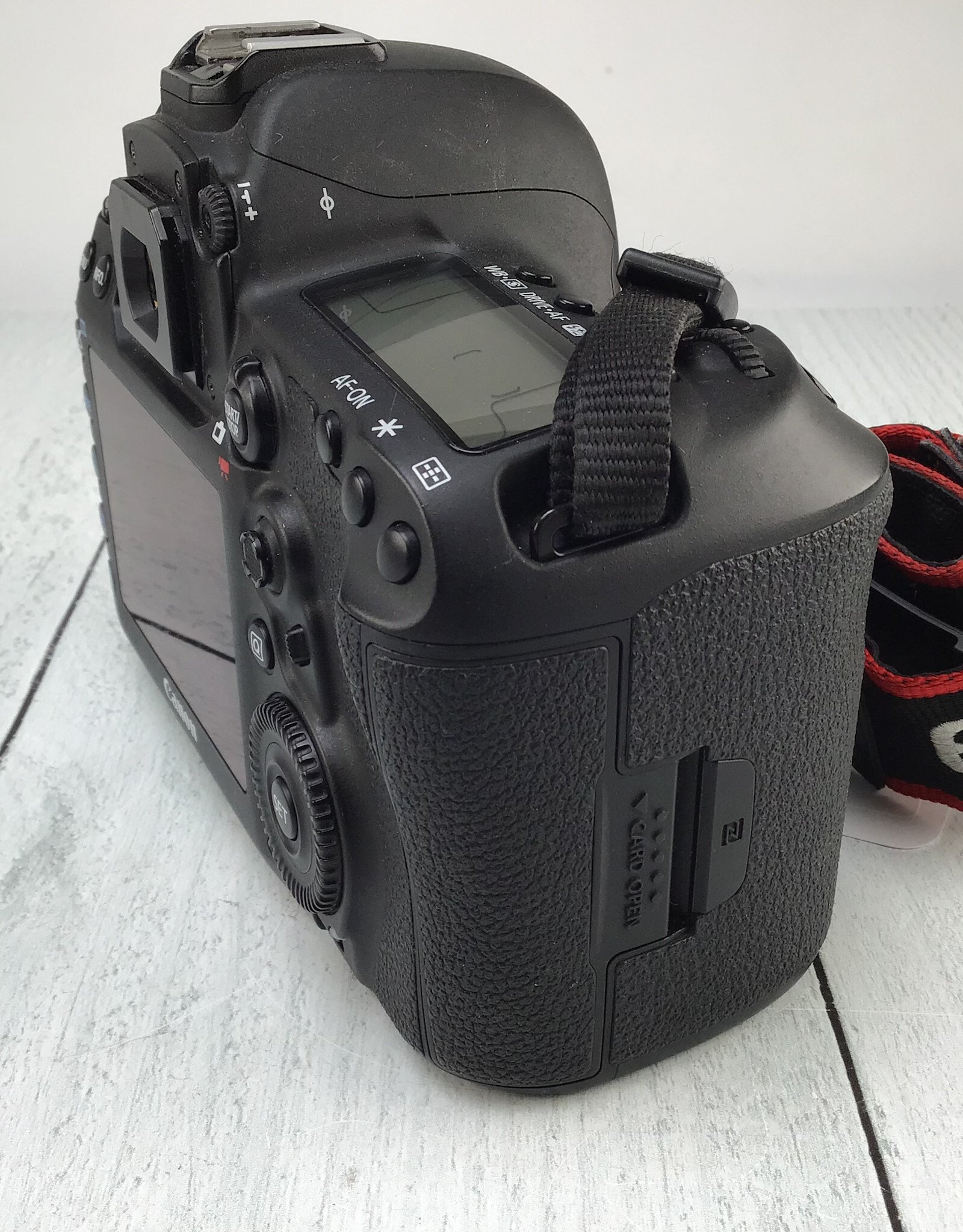 CANON Canon 5D Mark IV Camera Body Used Good