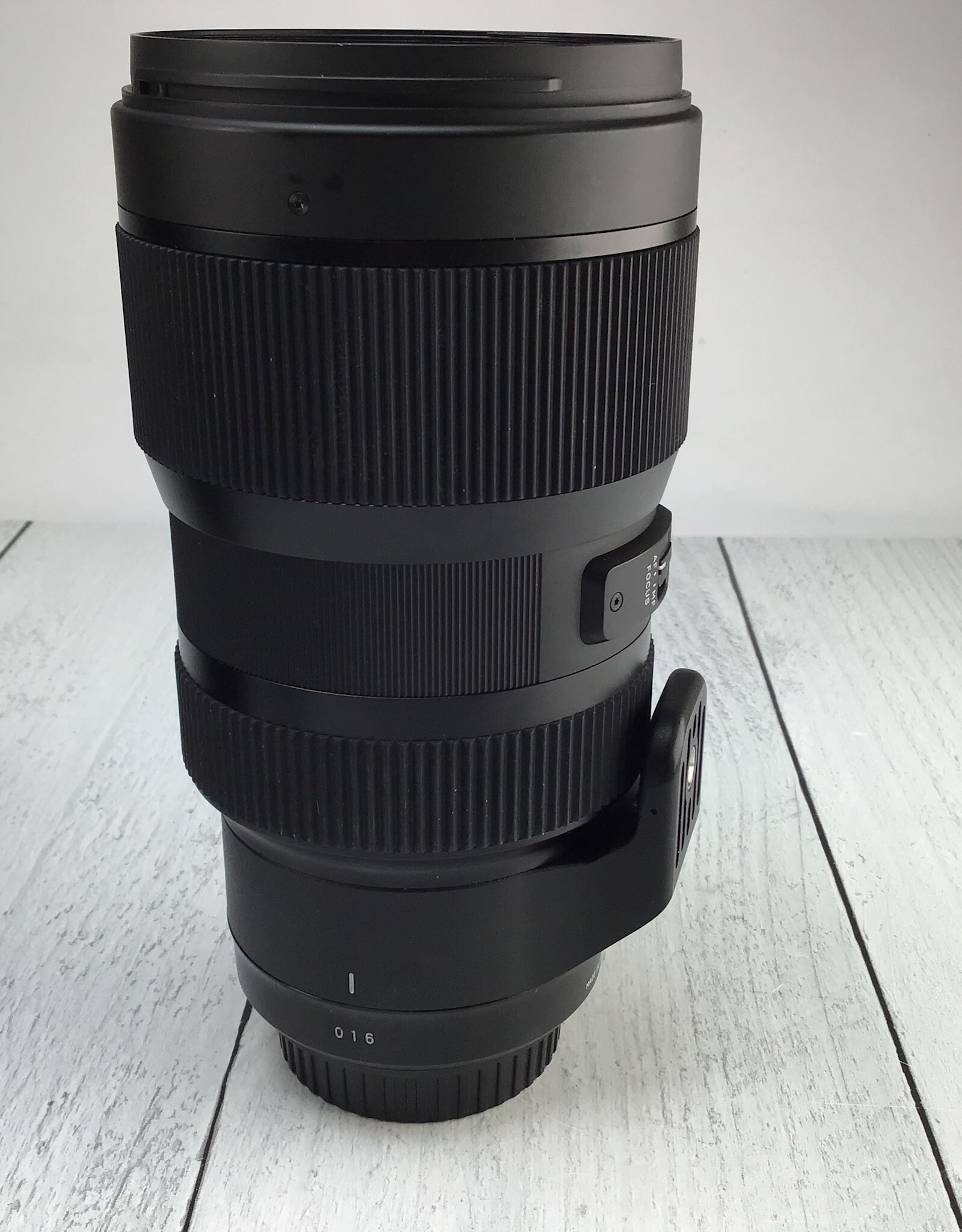 SIGMA Sigma Art 50-100mm f1.8 DC Lens for Canon EF in Case Used Good