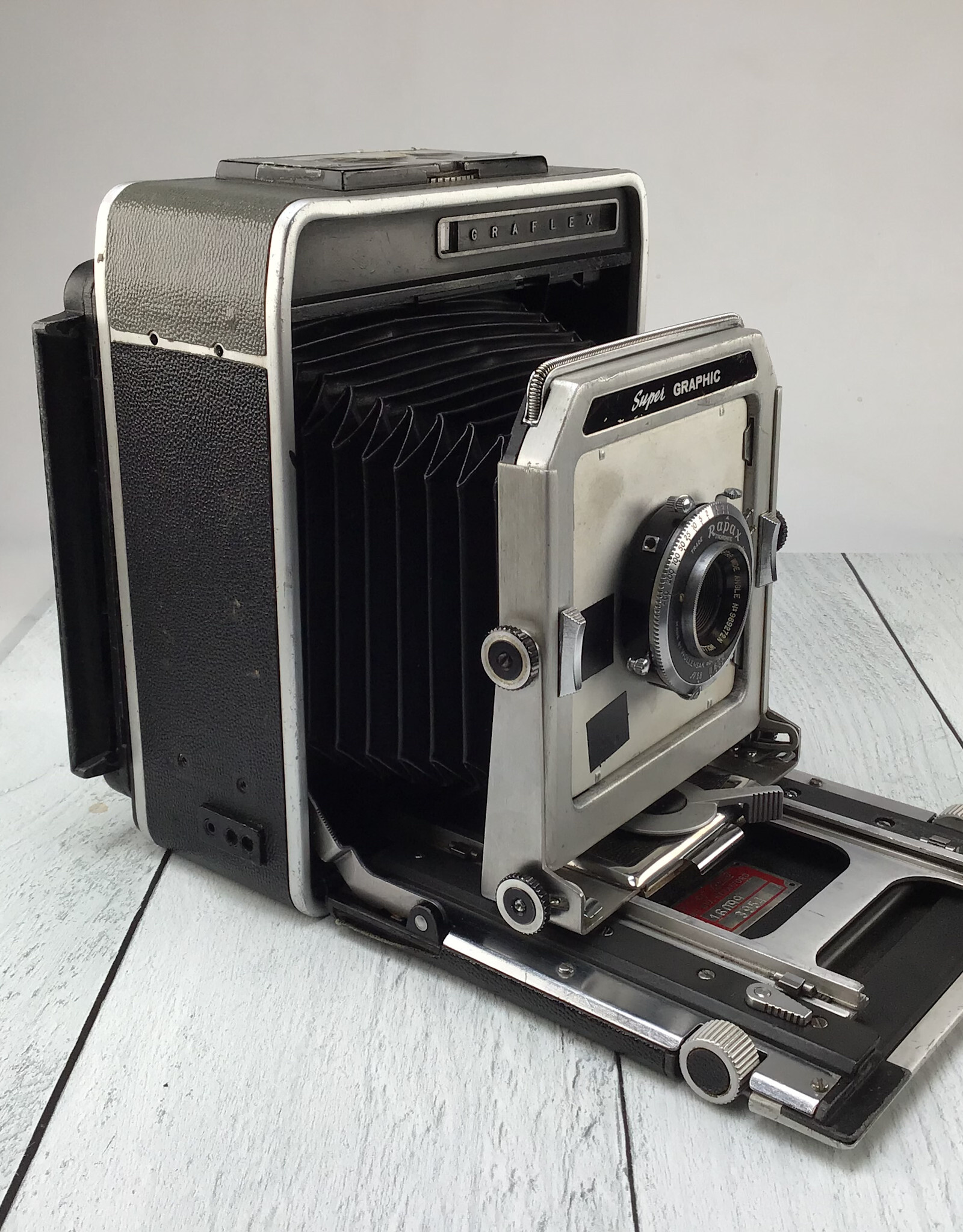 graflex Graflex Super Graphic Camera w/ Raptar 90mm f2.8 Used Fair