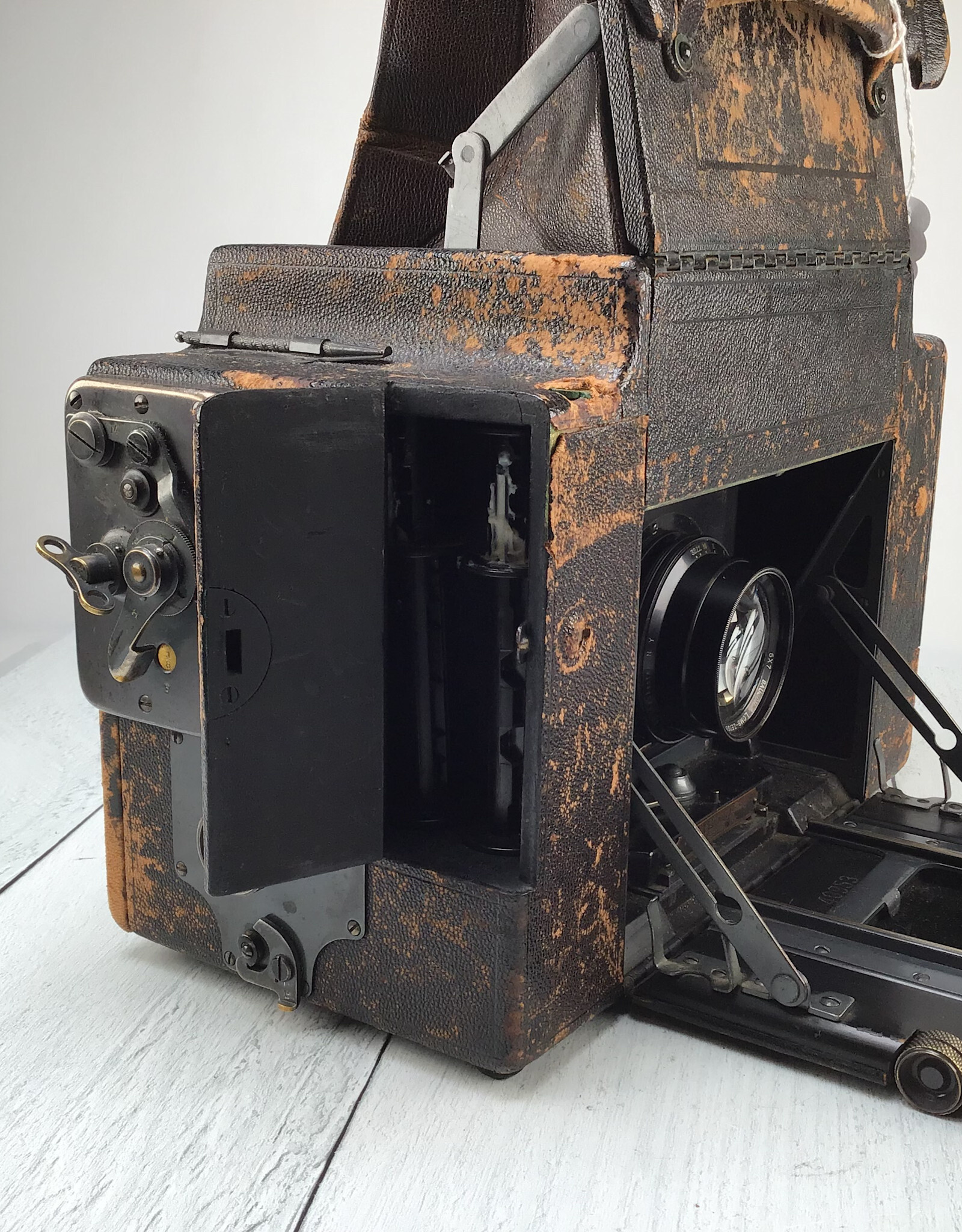 graflex Graflex 3A Camera w/ Bausch & Lomb 5x7  Used Disp