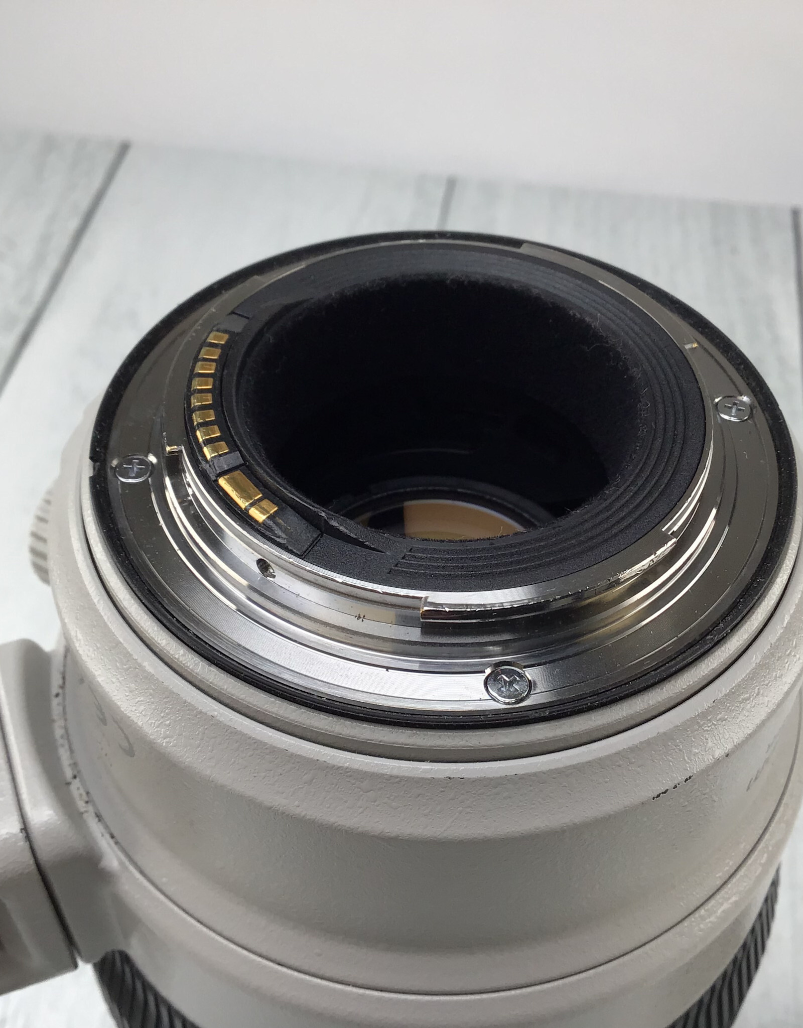 CANON Canon EF 100-400mm f4.5-5.6 L IS II Lens Used Good