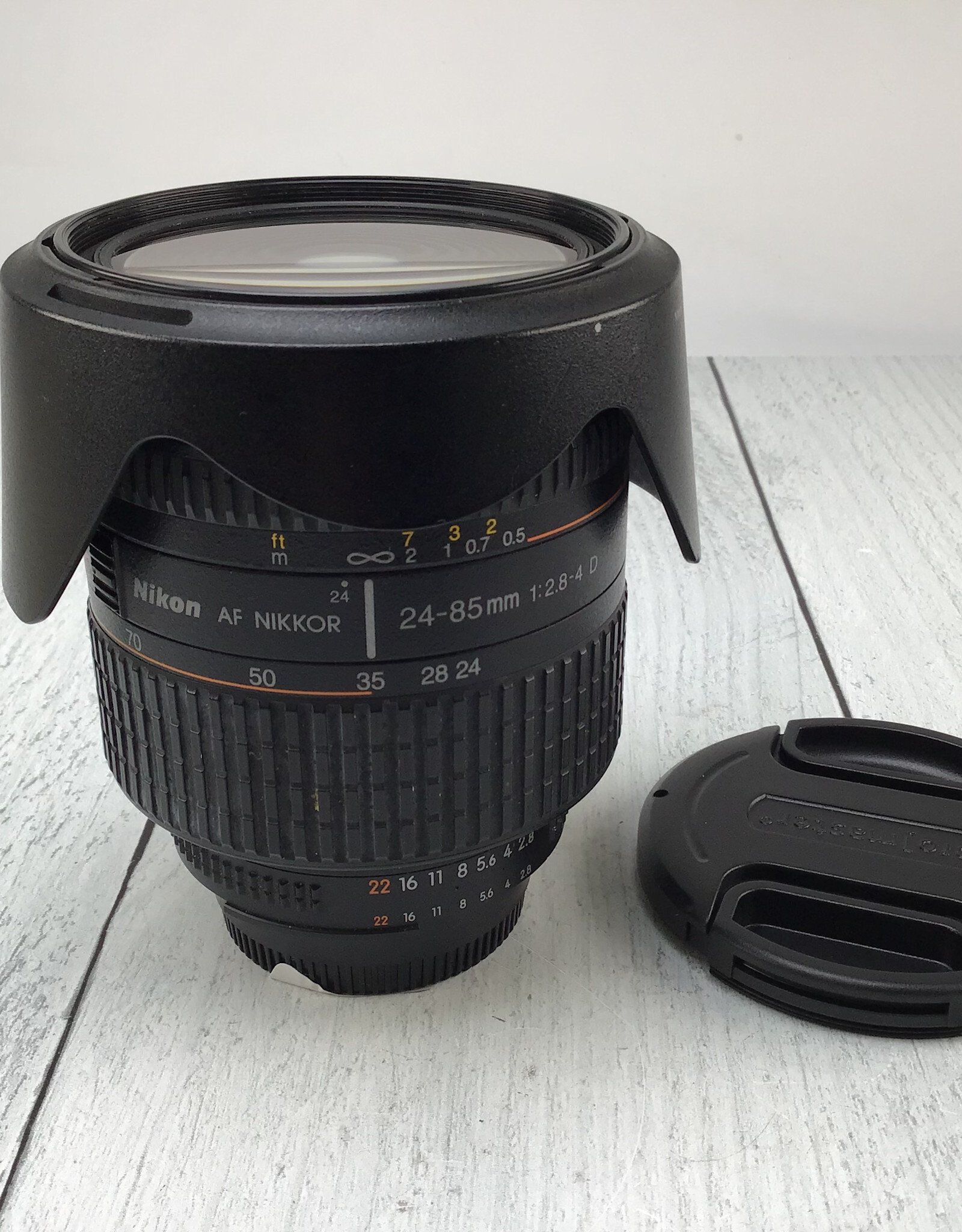 NIKON Nikon AF Nikkor 24-85mm f2.8-4 D Lens Used Good