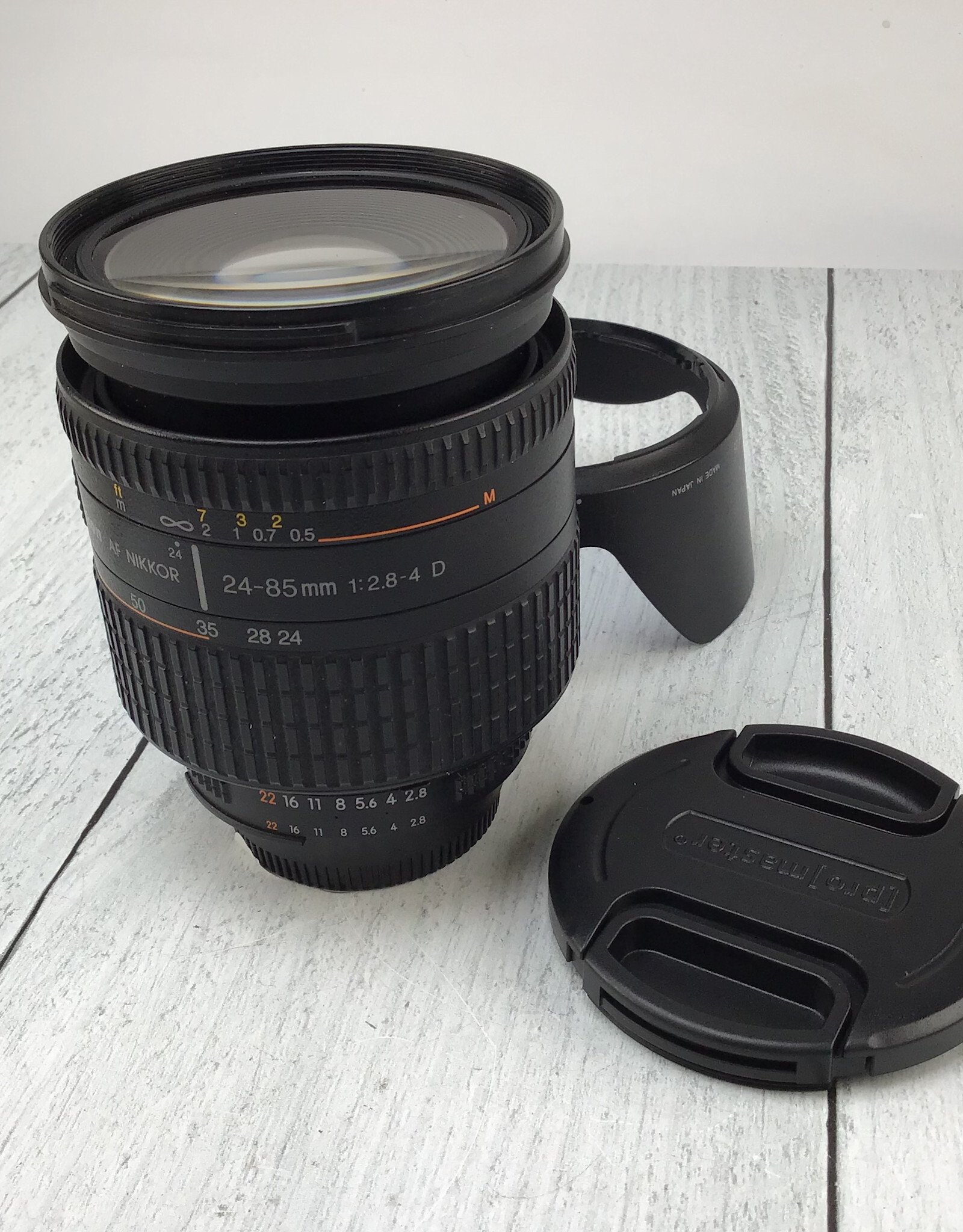 NIKON Nikon AF Nikkor 24-85mm f2.8-4 D Lens Used Good