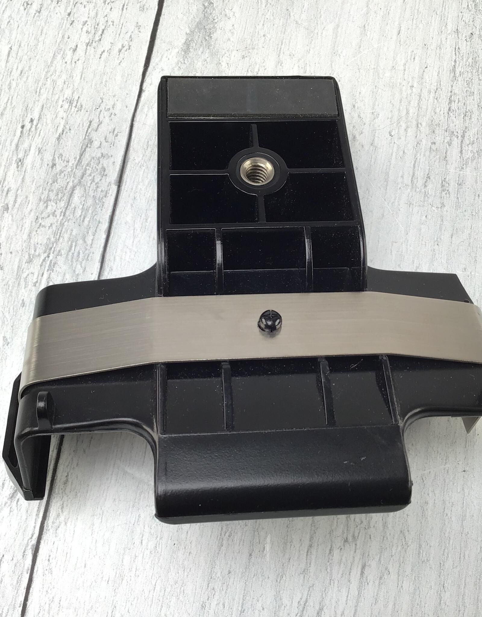 POLAROID Polaroid Tripod Mount 111 Used Good