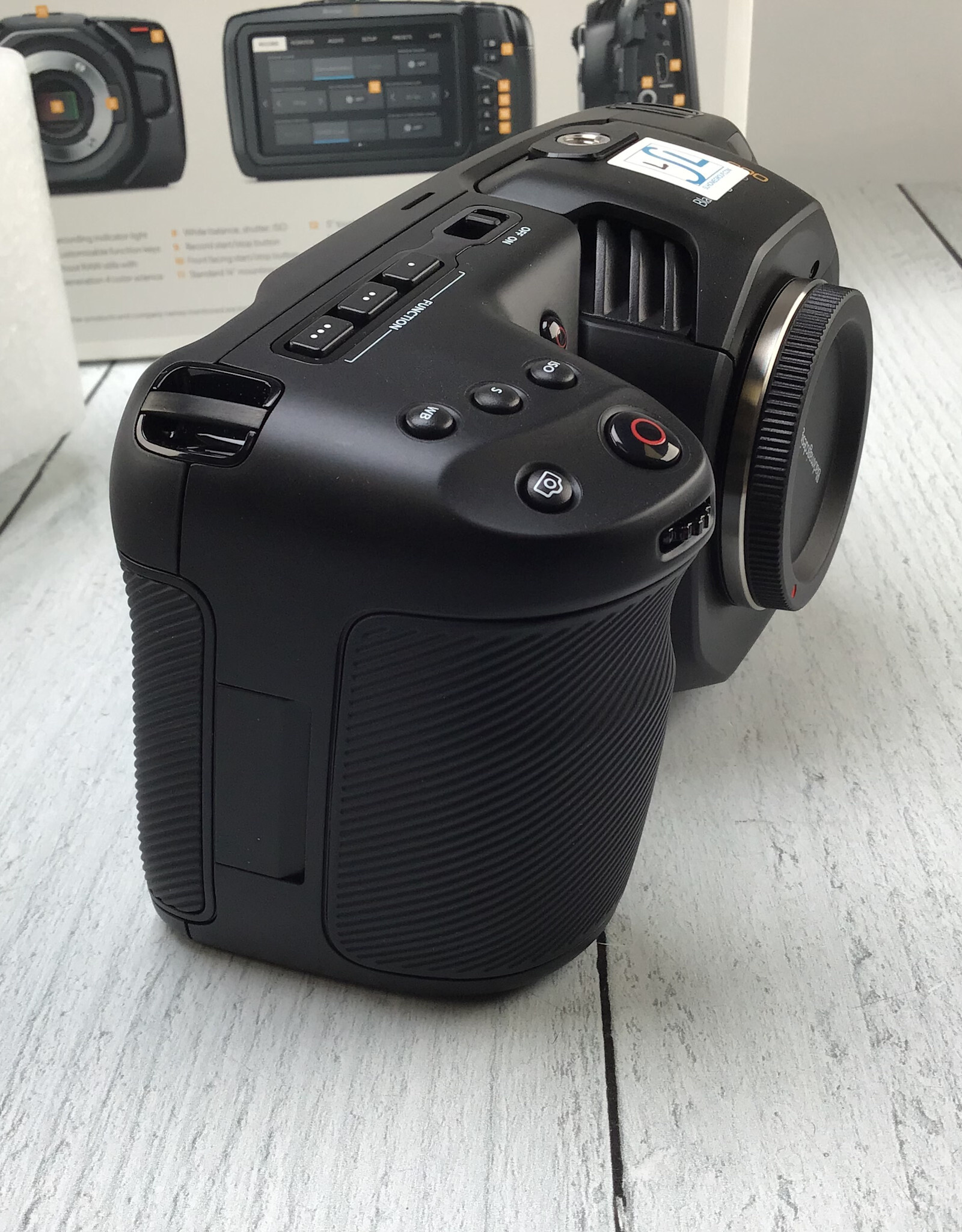 Blackmagic Design Blackmagic Pocket Cinema Camera 4K in Box Used EX