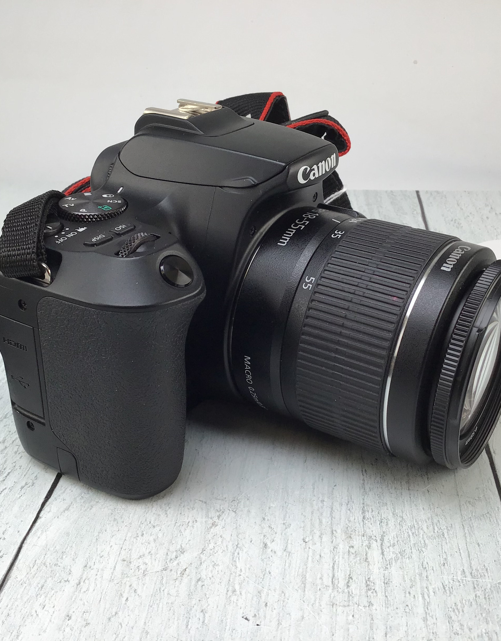 CANON Canon EOS 250D Camera w/ 18-55mm Used Good