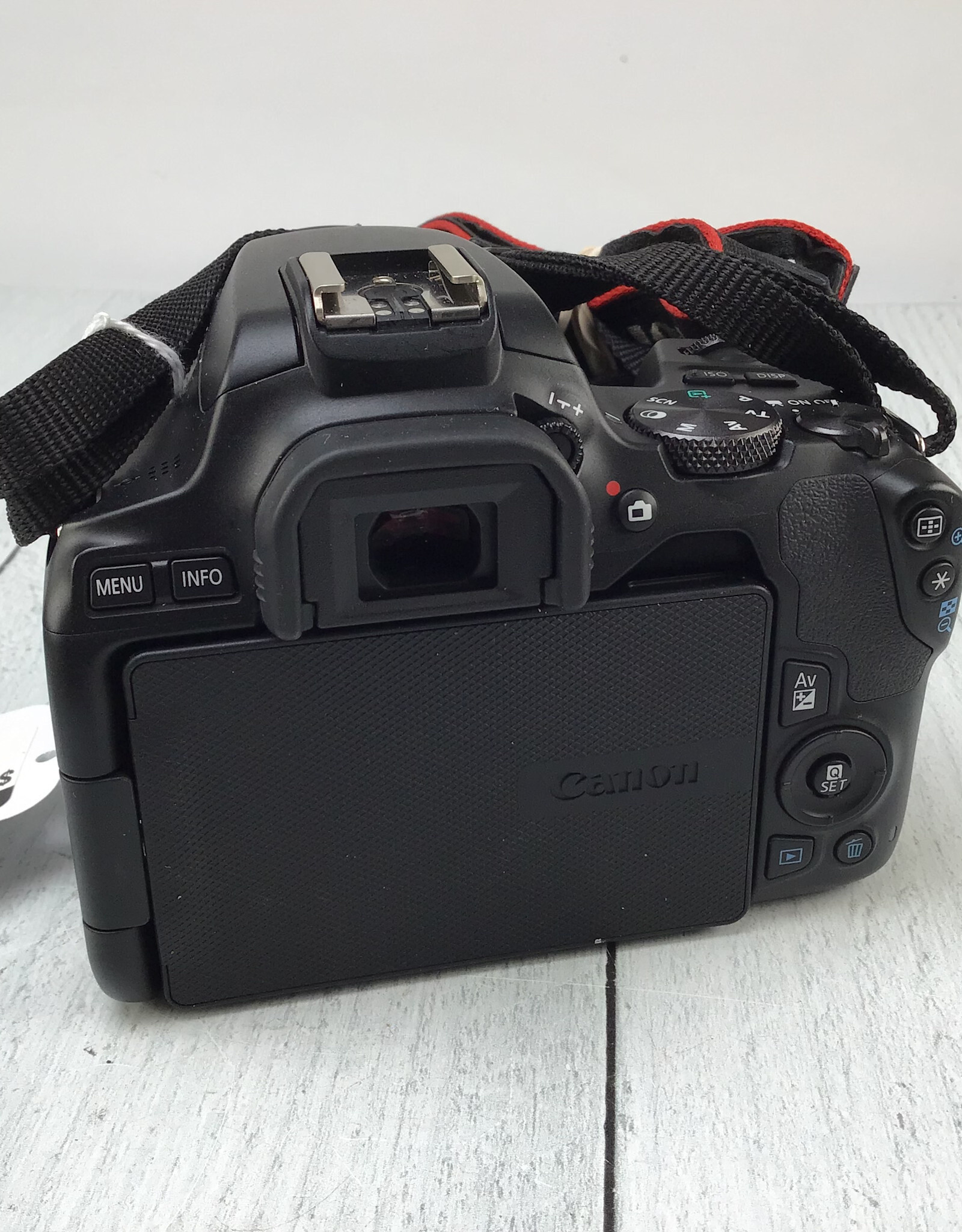 CANON Canon EOS 250D Camera w/ 18-55mm Used Good