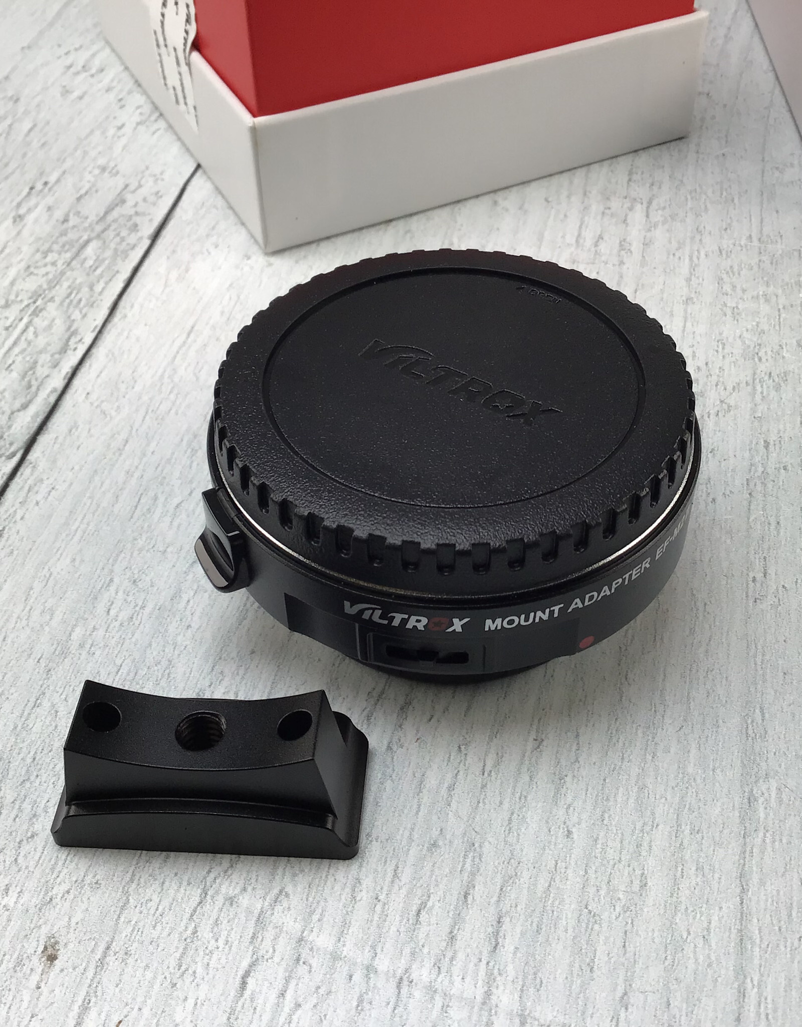 Viltrox Viltrox Mount Adapter EF-M2 II in Box Used EX