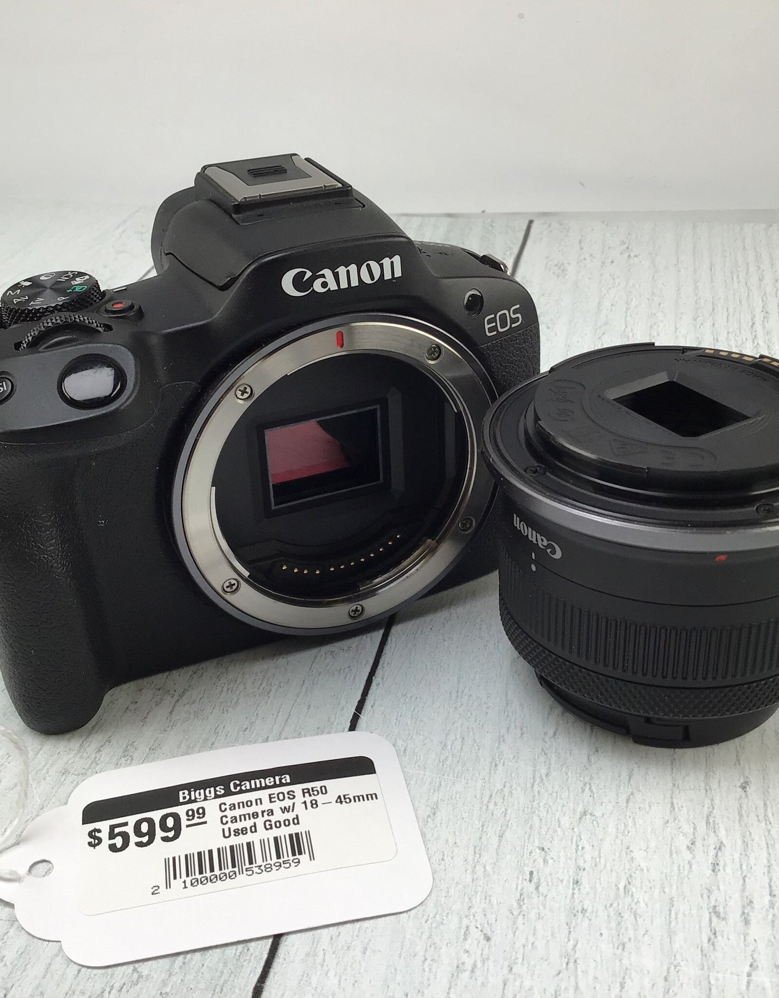 CANON Canon EOS R50 Camera w/ 18-45mm Used Good