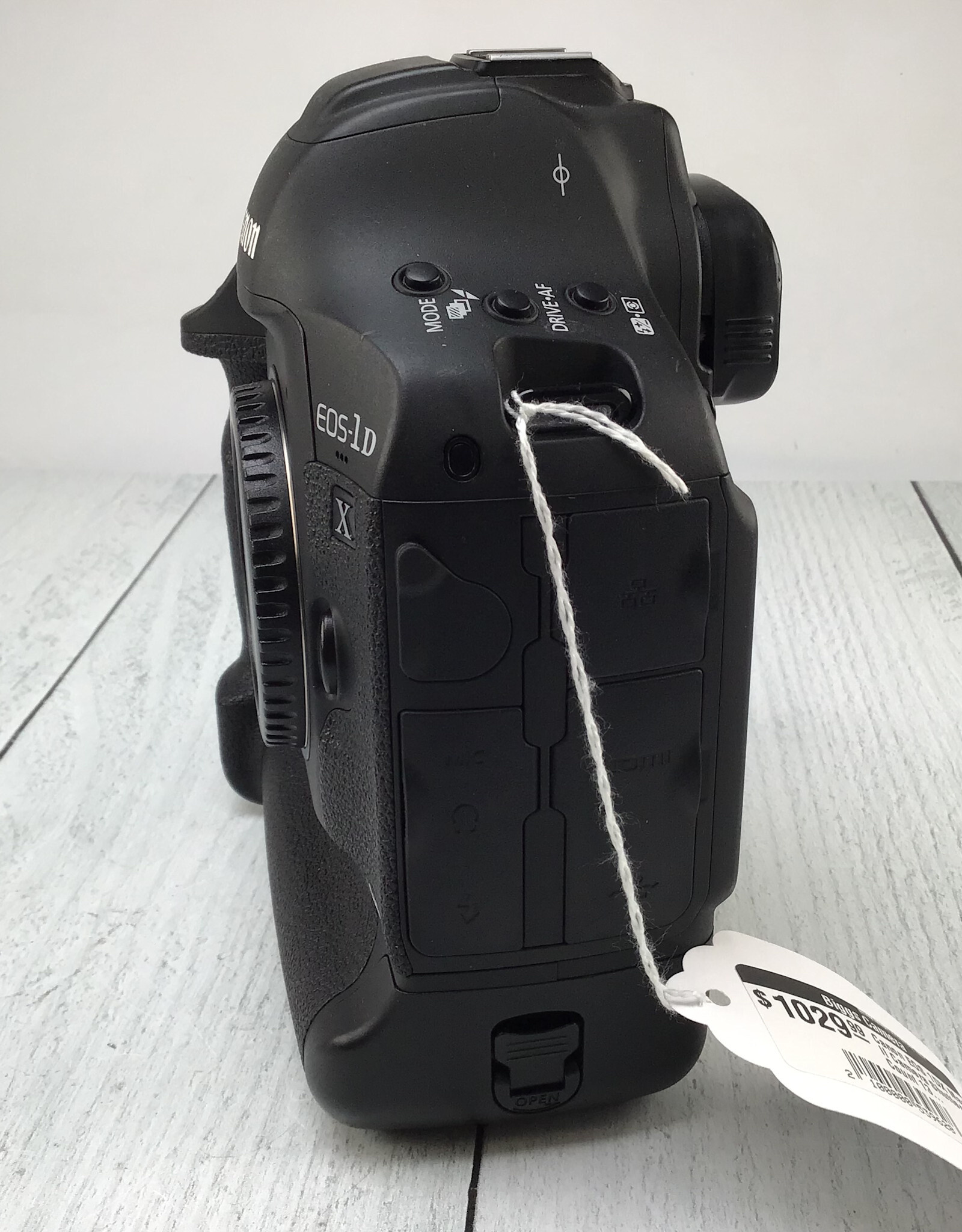 CANON Canon EOS 1DX Mark II Camera Shutter Count 138K Used Good