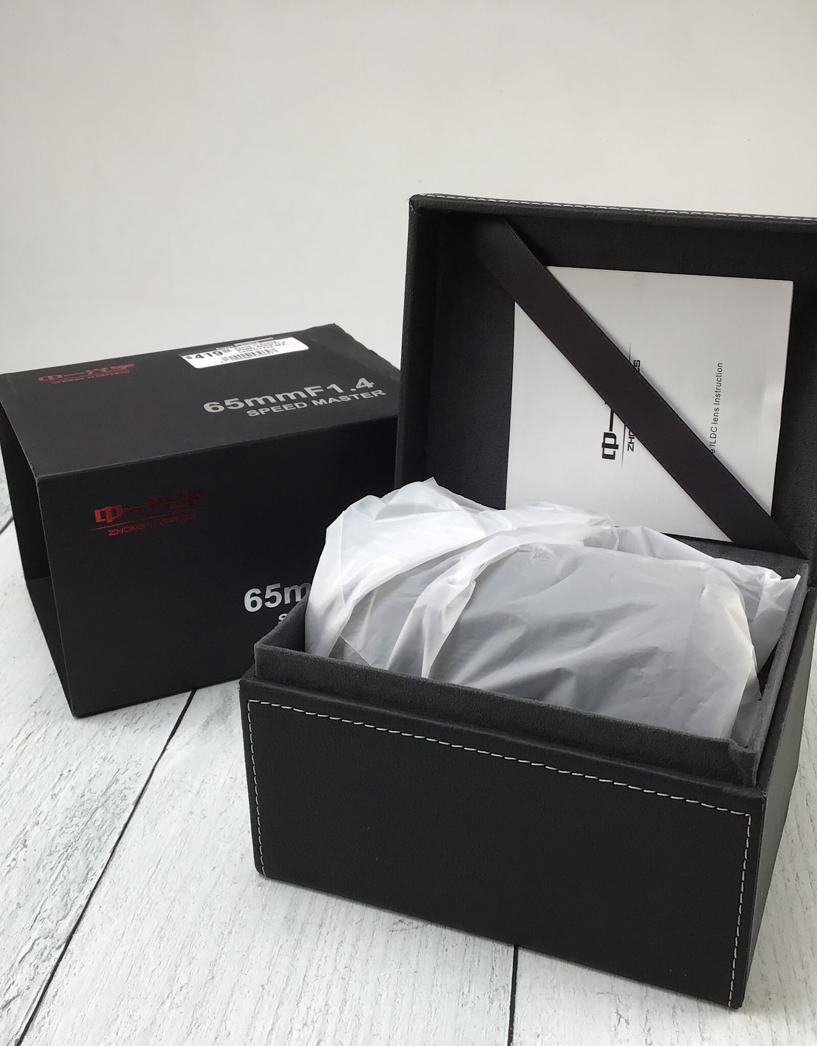 zhongyi Zhong Yi Speed Master 65mm f1.4 Lens for Fuji GFX in Box Used EX