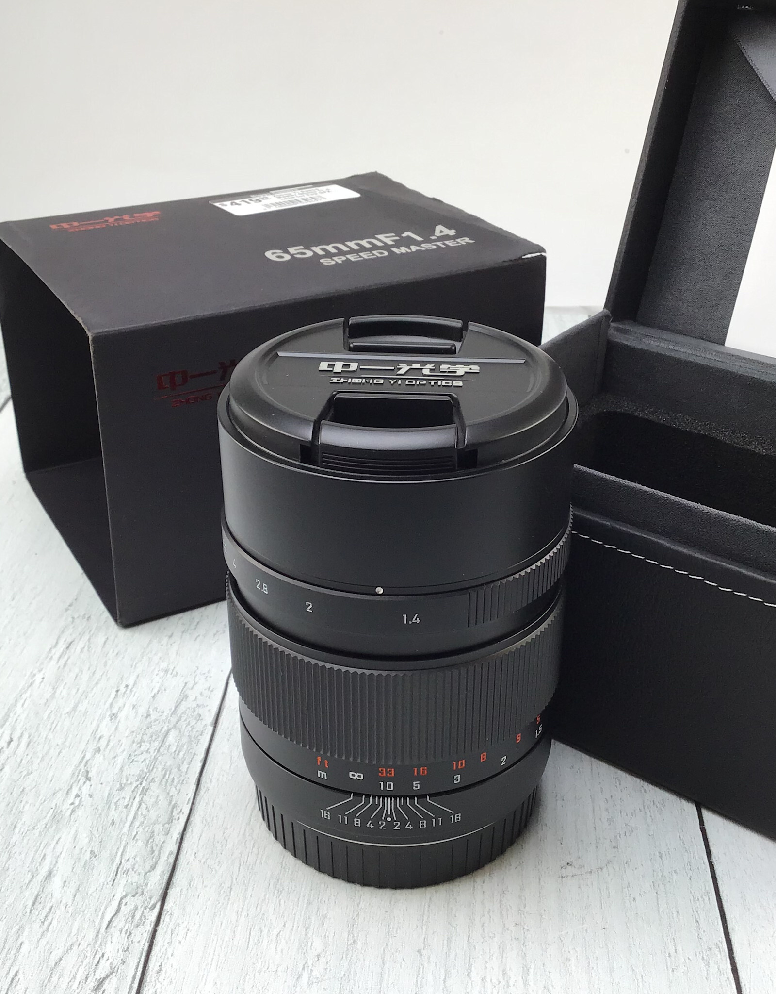 zhongyi Zhong Yi Speed Master 65mm f1.4 Lens for Fuji GFX in Box Used EX