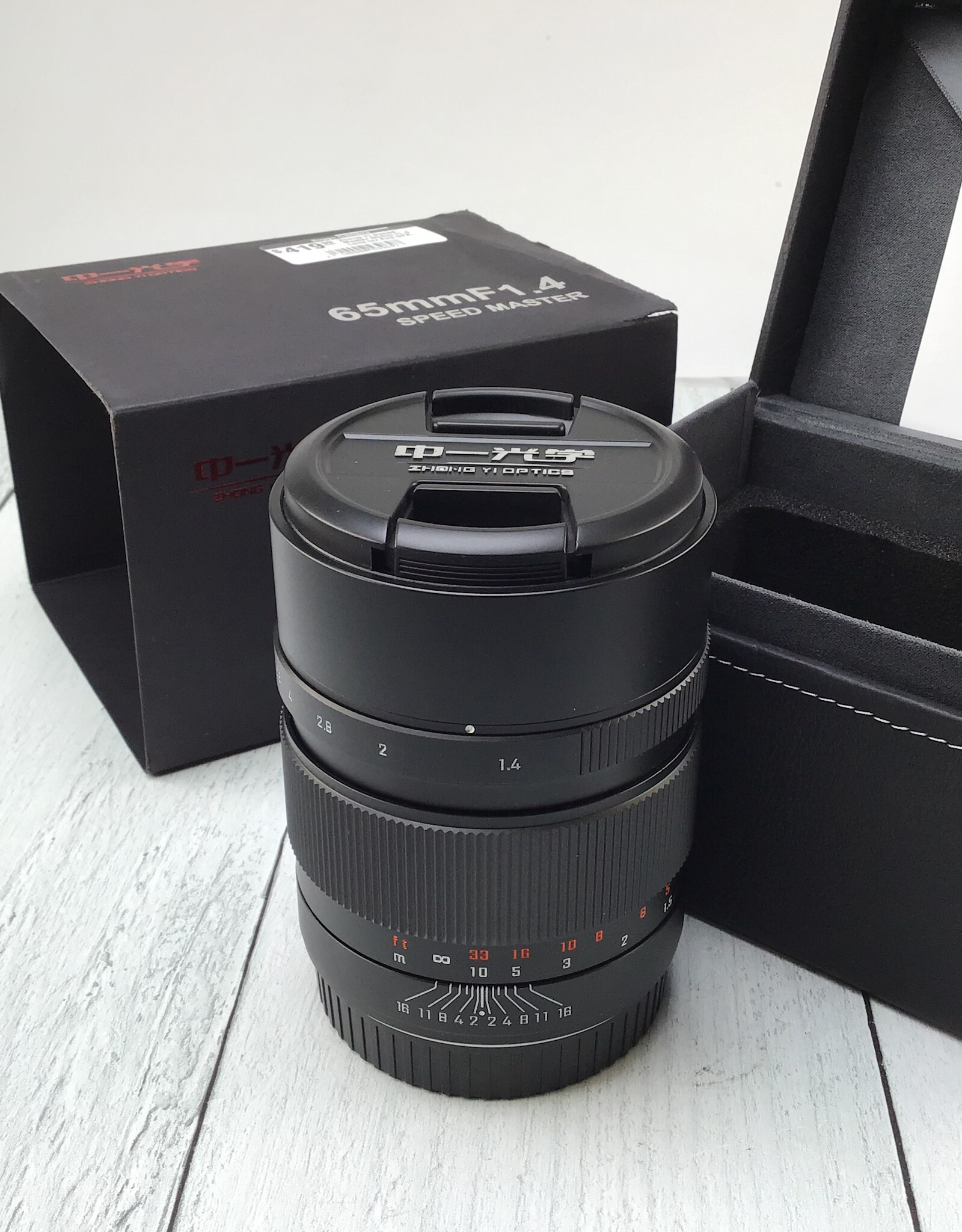 zhongyi Zhong Yi Speed Master 65mm f1.4 Lens for Fuji GFX in Box Used EX