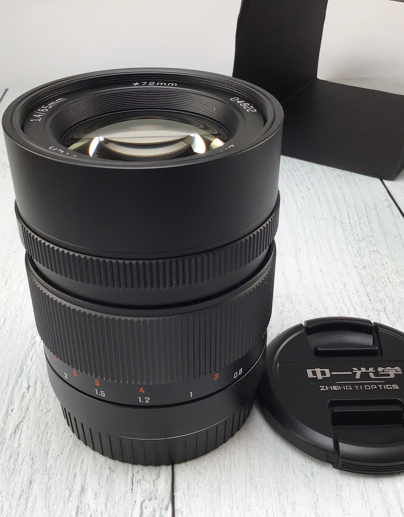 zhongyi Zhong Yi Speed Master 65mm f1.4 Lens for Fuji GFX in Box Used EX