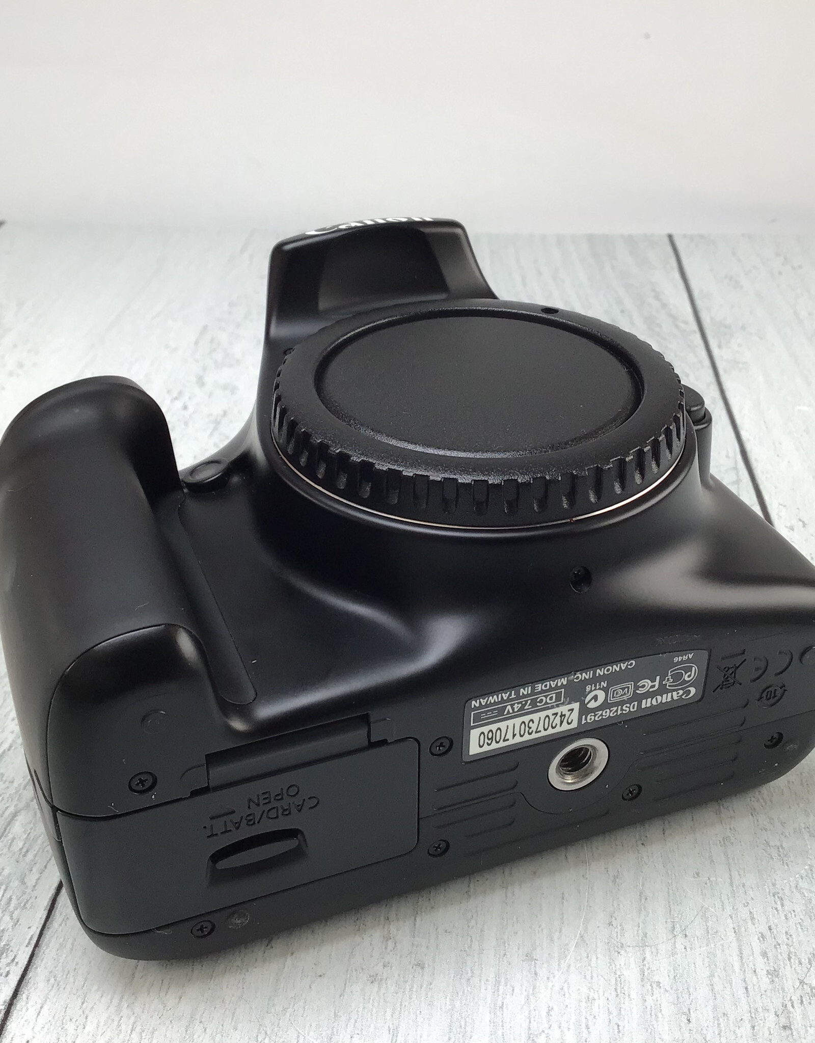 CANON Canon EOS T3 Camera Body No Charger Used Good