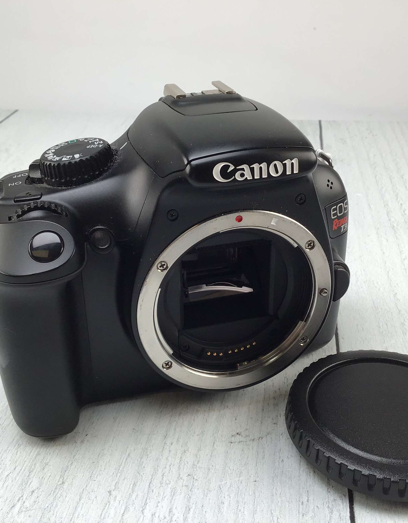 CANON Canon EOS T3 Camera Body No Charger Used Good
