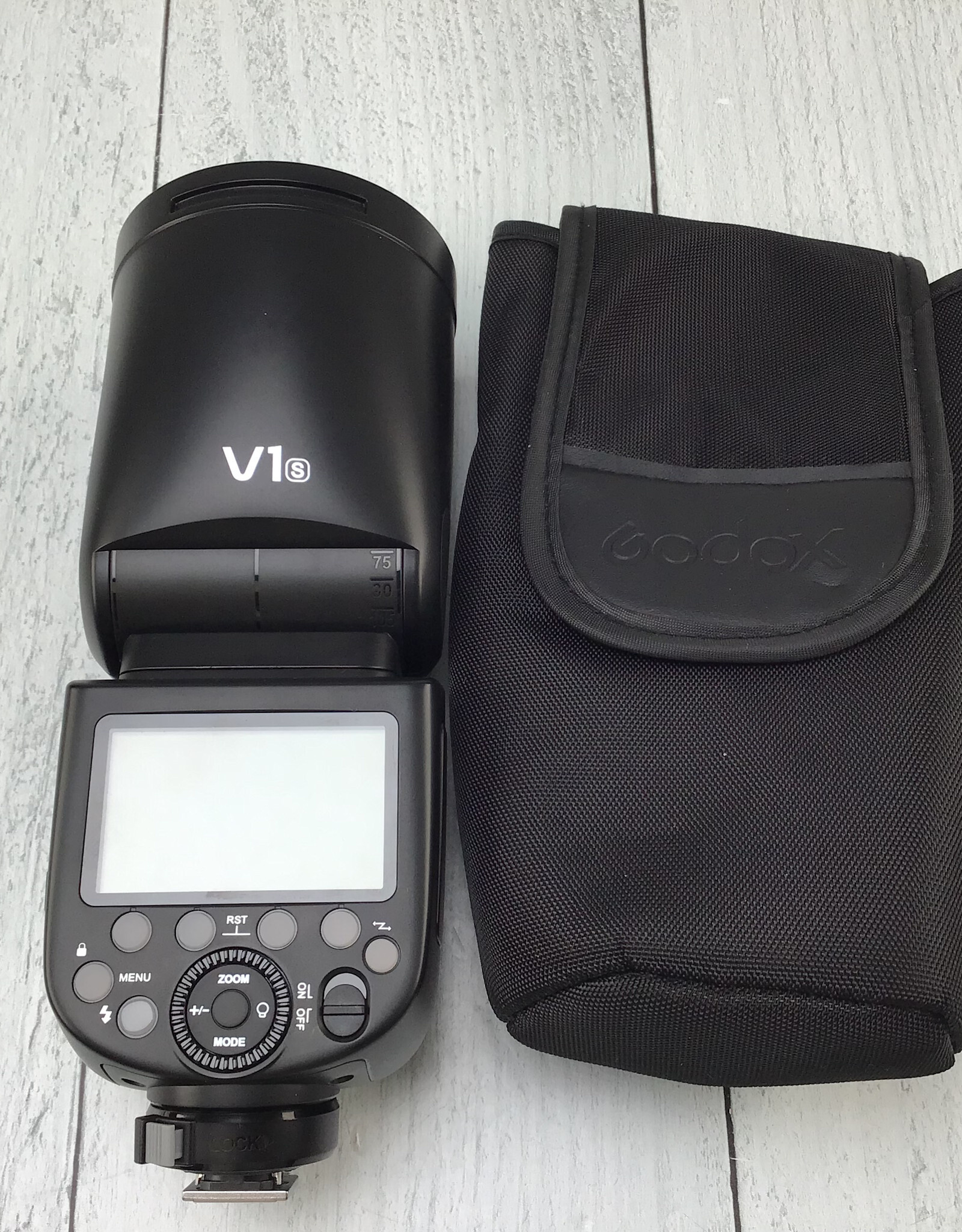 GODOX Godox V1s Flash for Sony Used Good