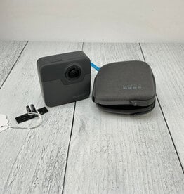 GoPro GoPro Fusion 360 Camera w/ Case Used Good