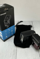 Neewer Neewer TT560 Flash in Box Used Good