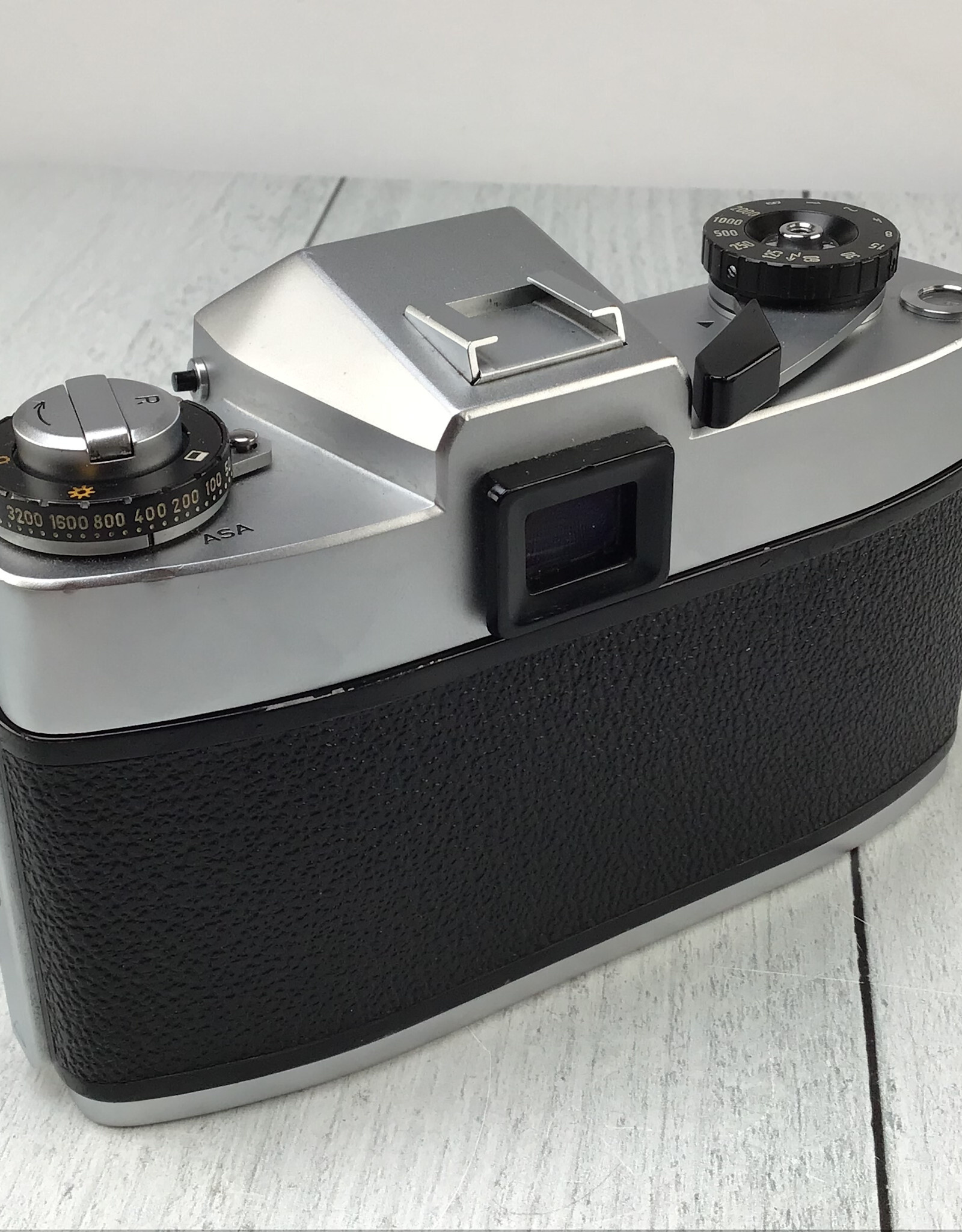 Leica Leica Leicaflex SL Camera Body Used Good