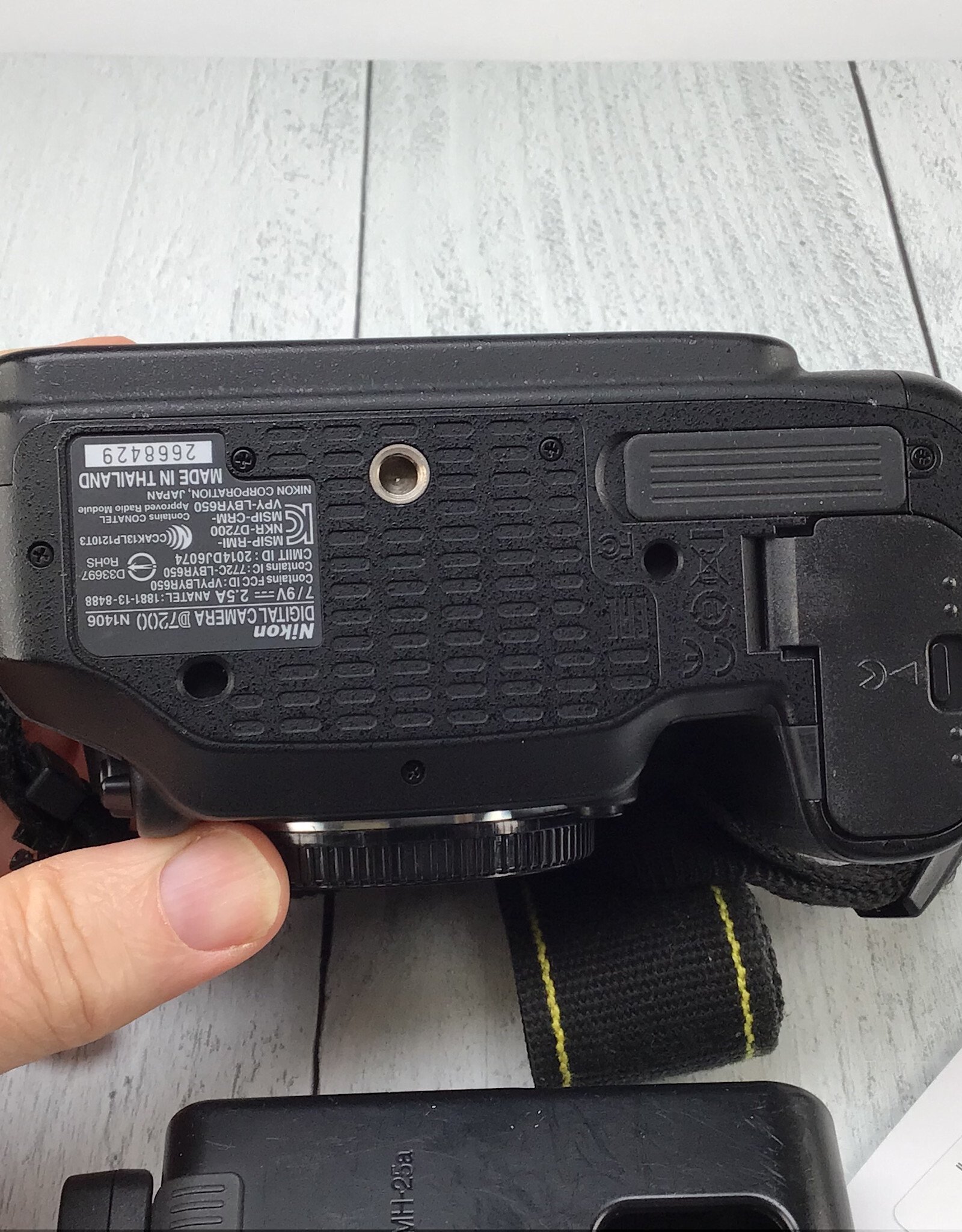 NIKON Nikon D7200 Camera Body Used Good