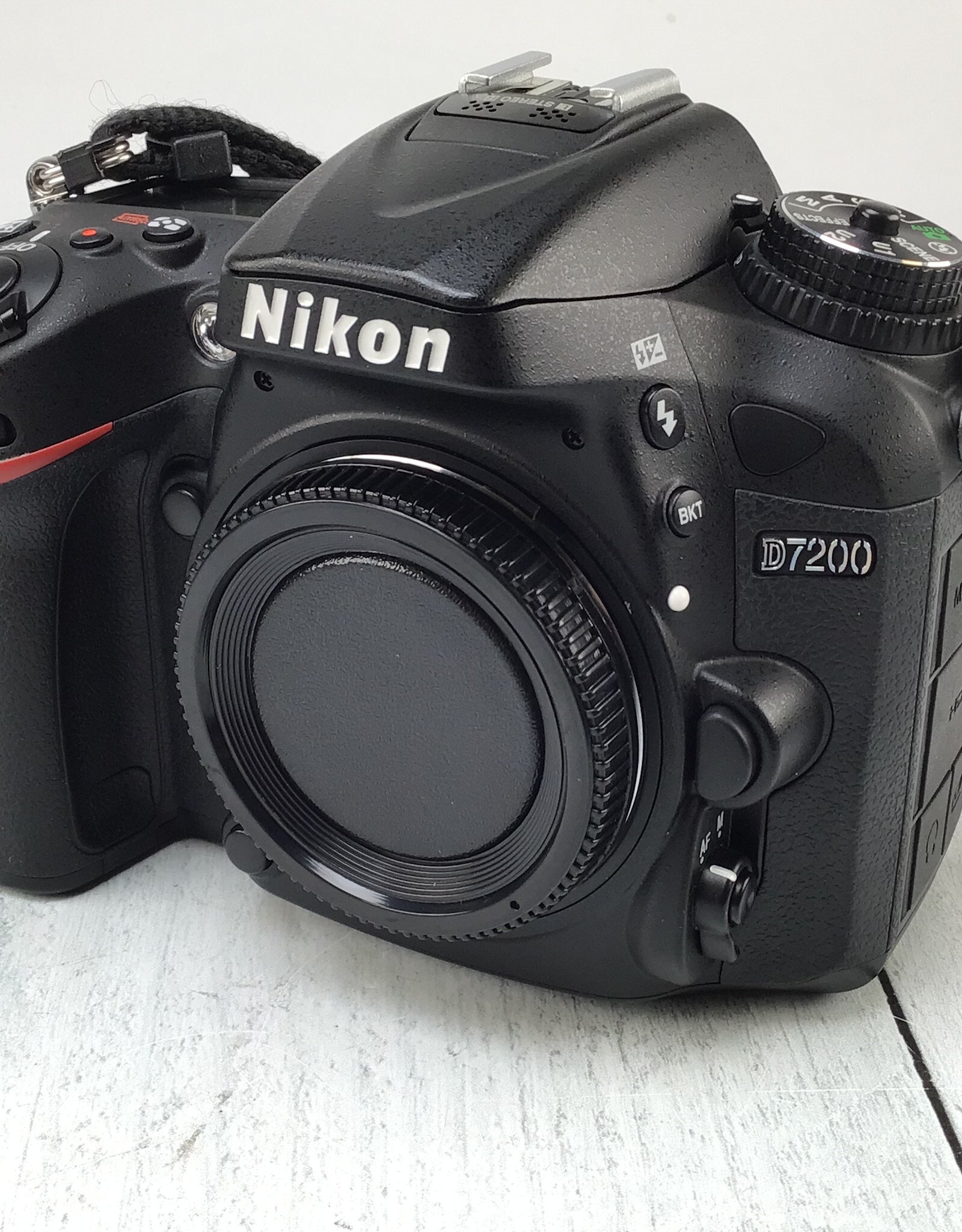 NIKON Nikon D7200 Camera Body Used Good