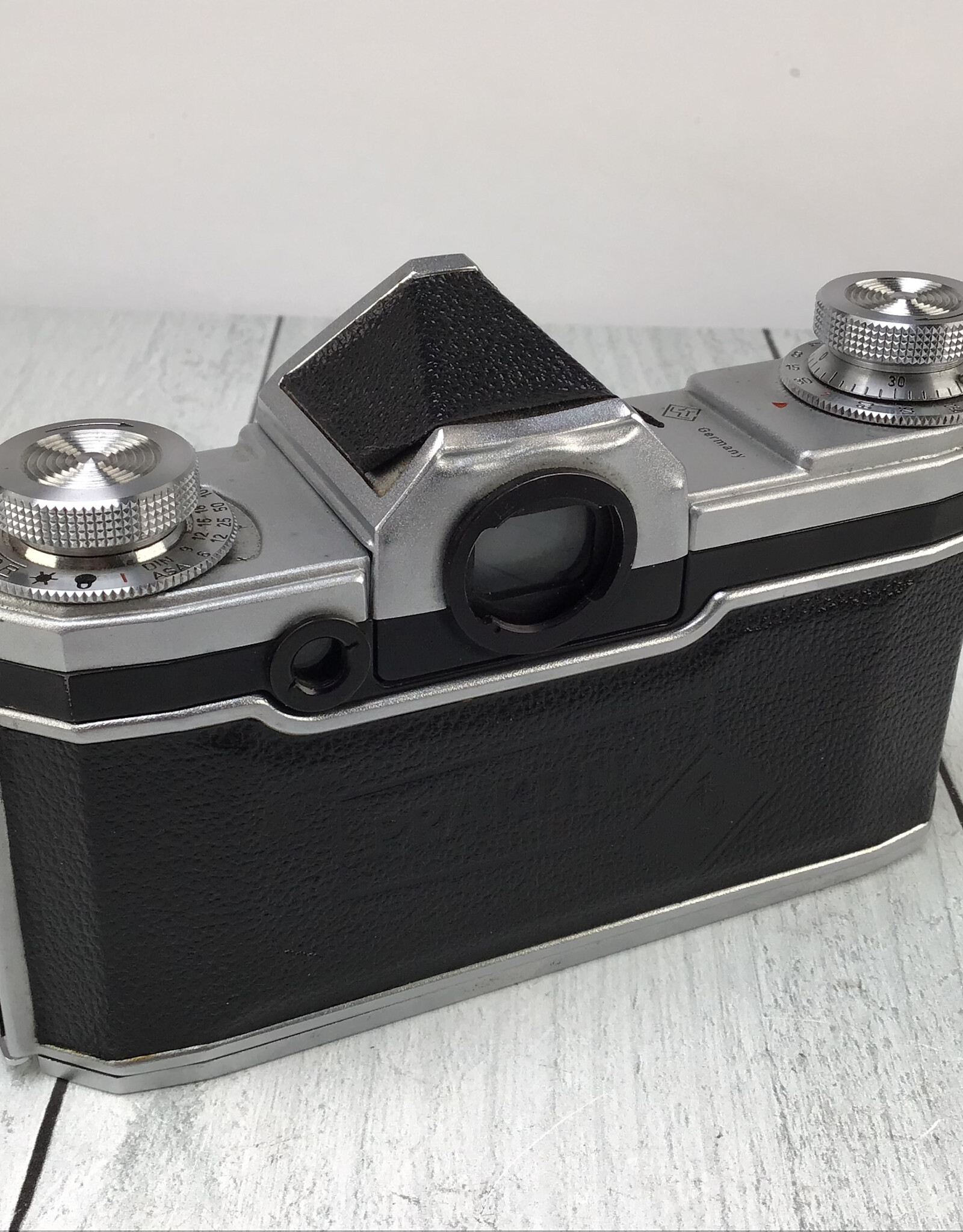 Praktika Praktina II A Camera Body Used AS IS