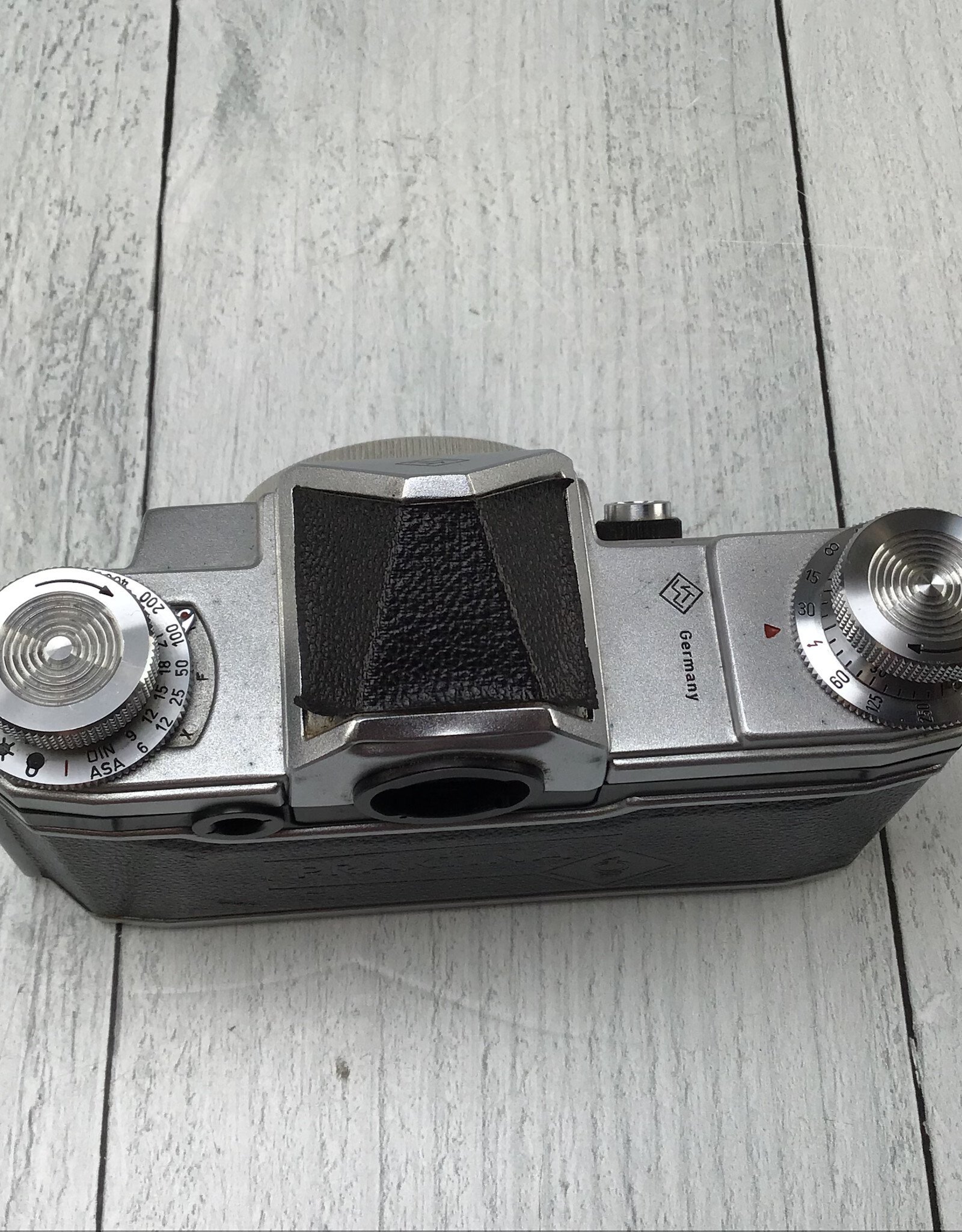 Praktika Praktina II A Camera Body Used AS IS