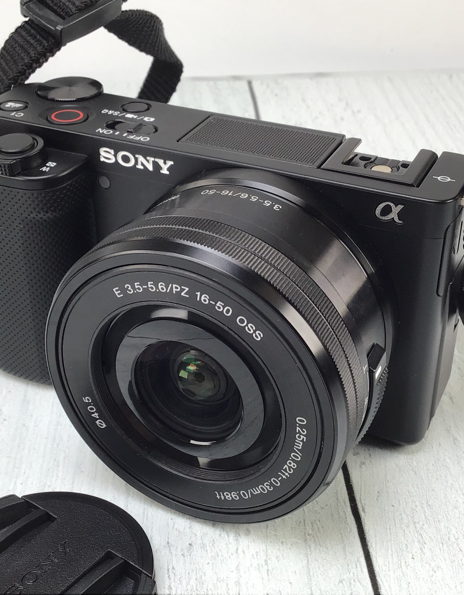 SONY Sony ZV-E10 Camera w/ 16-50mm Used Good