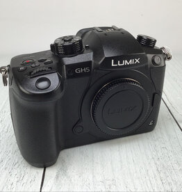 PANASONIC Panasonic GH5 Camera Body Used Good