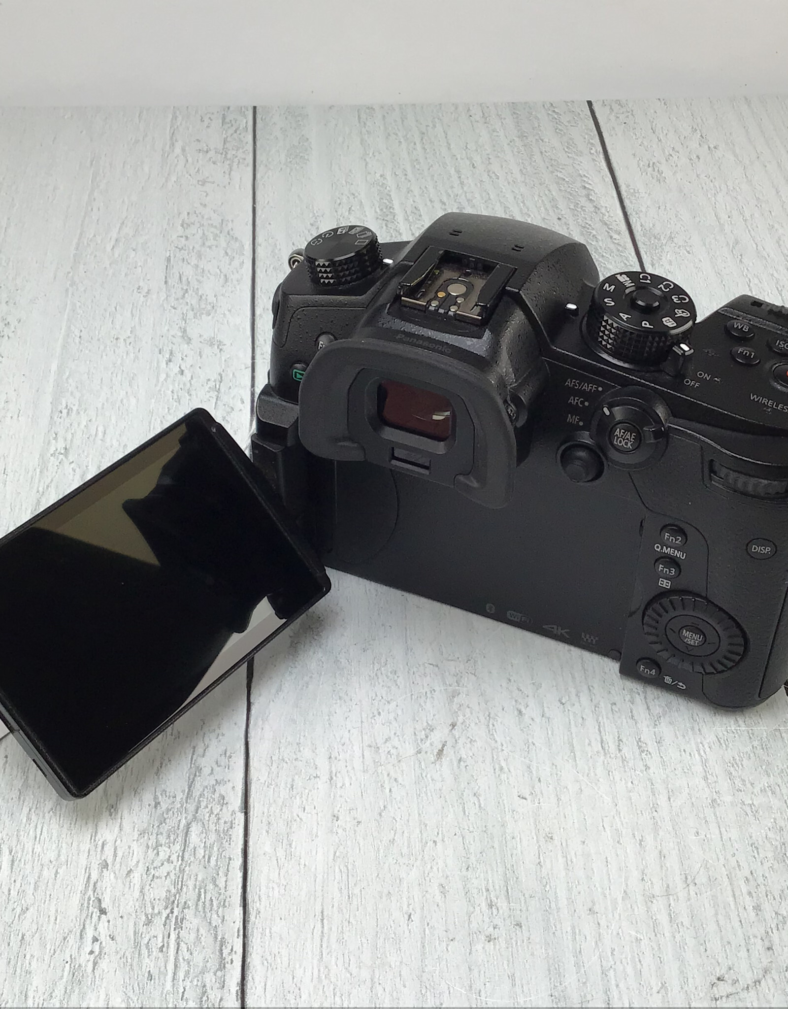 PANASONIC Panasonic GH5 Camera Body Used Good