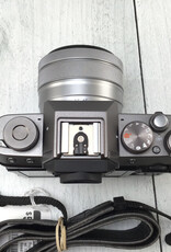 FUJI Fuji X-T100 Camera w/ 15-45mm Used Good