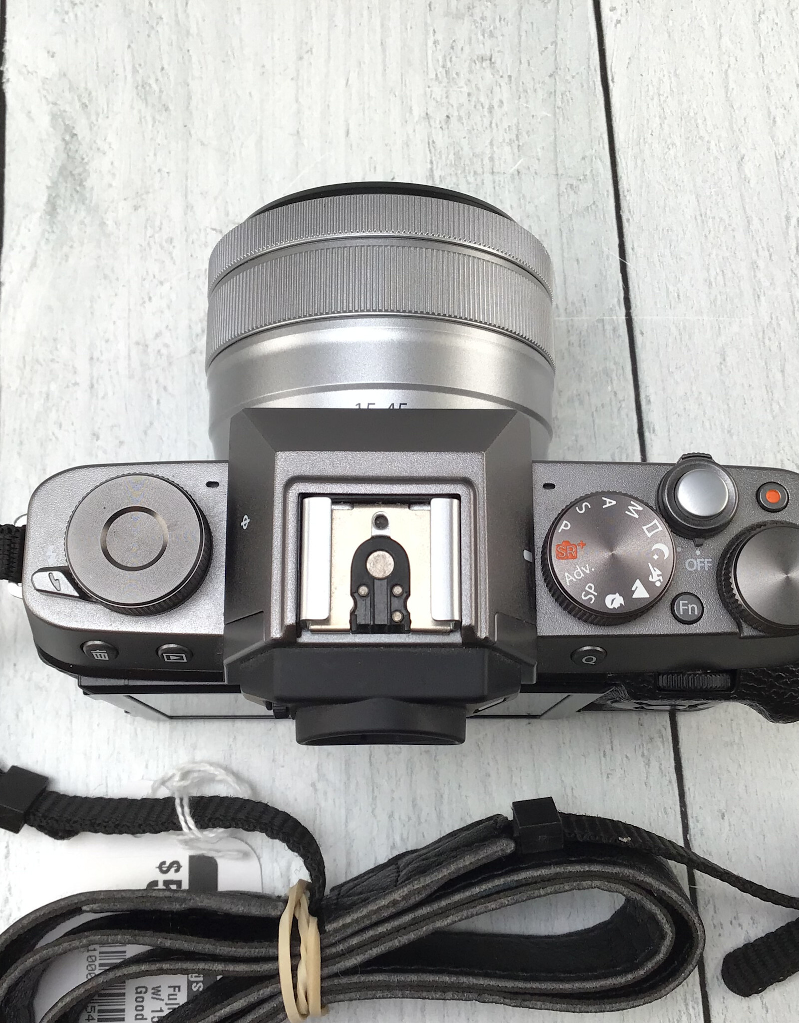 FUJI Fuji X-T100 Camera w/ 15-45mm Used Good