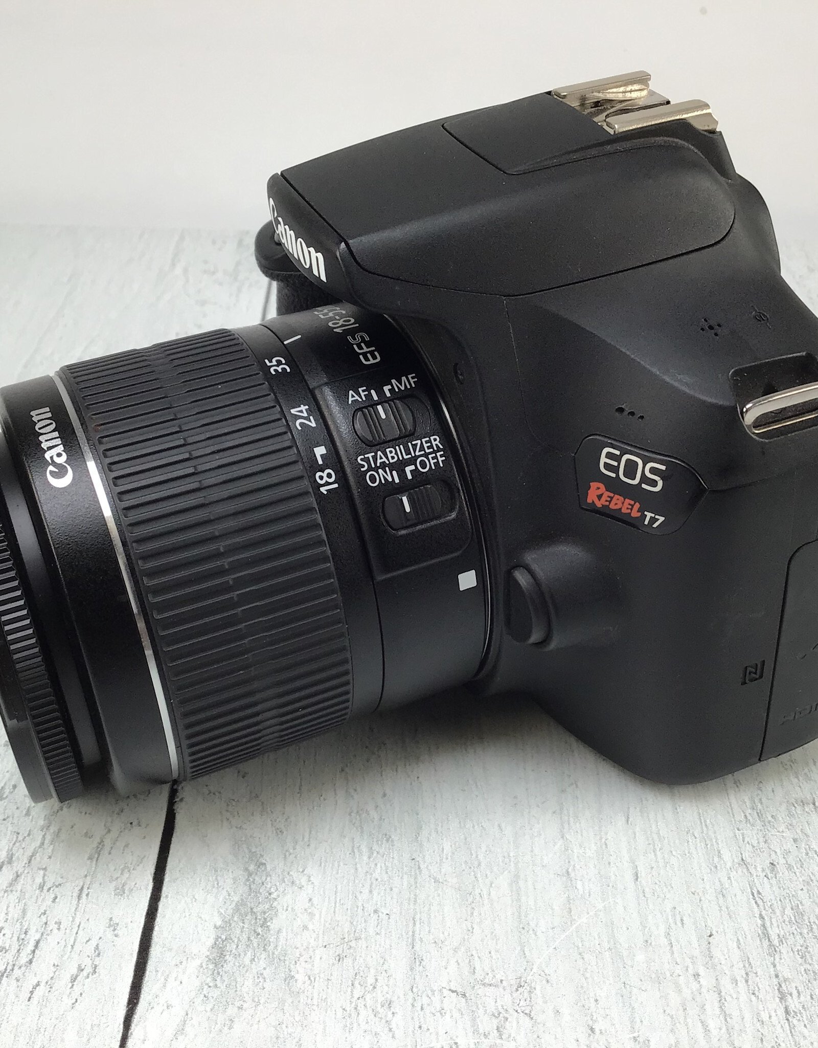 CANON Canon Rebel T7 Camera w/ 18-55mm IS Used Good