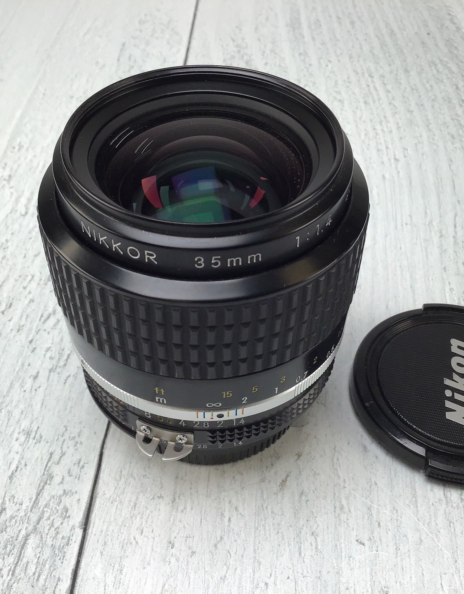 NIKON Nikon Nikkor 35mm f1.4 AIS Lens Used Good