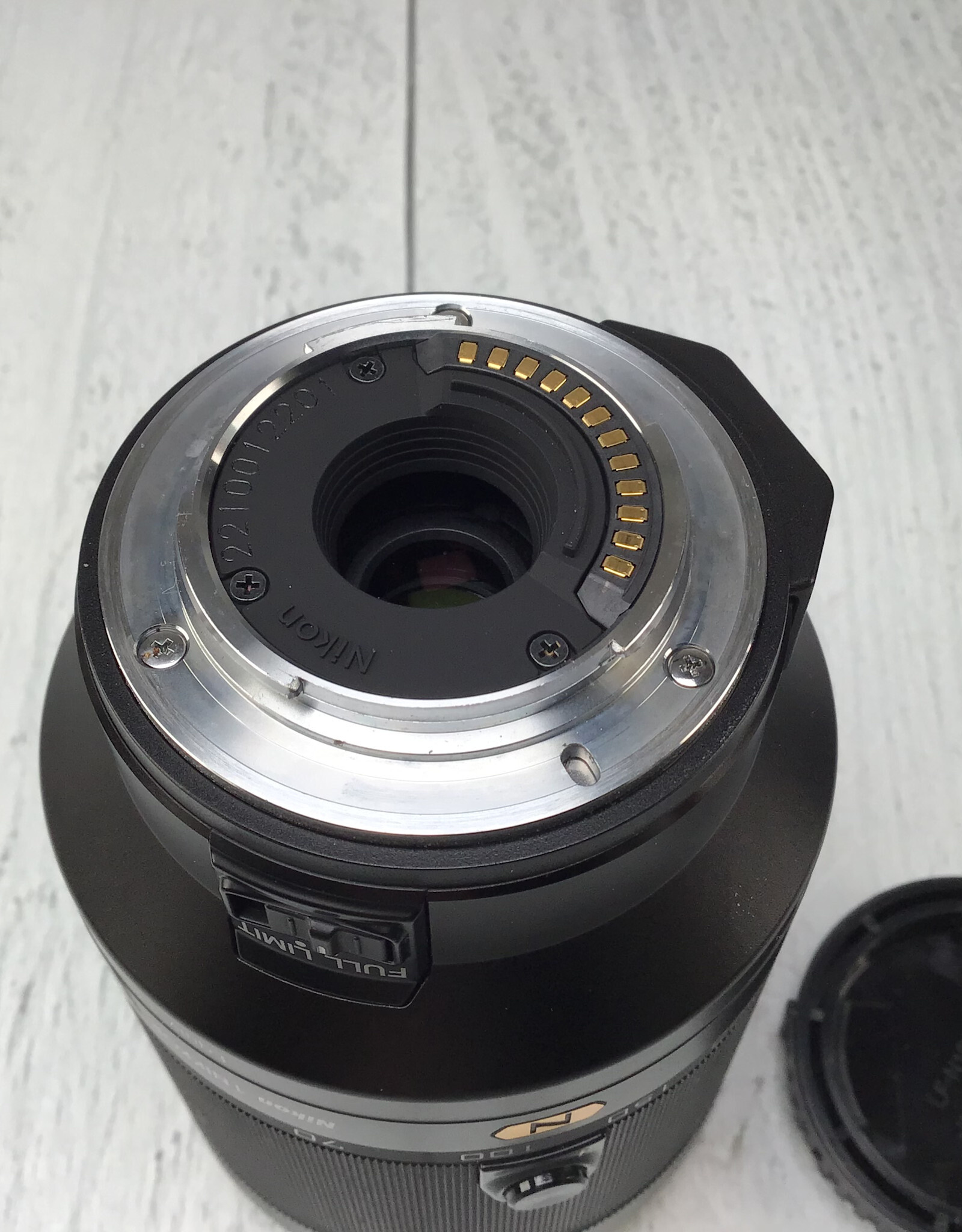 NIKON Nikon 1 Nikkor 70-300mm f4.5-5.6 VR Lens Used Good