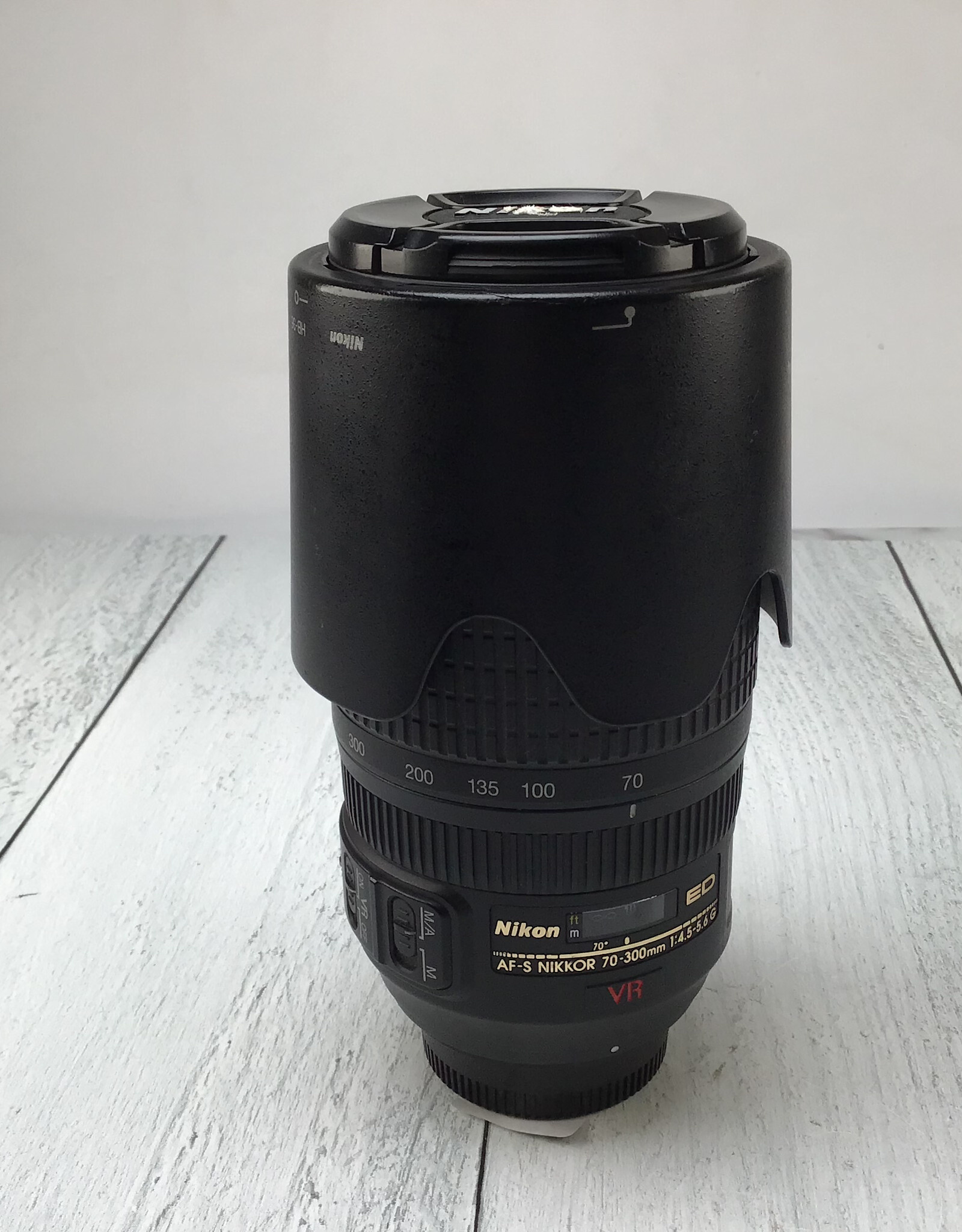 NIKON Nikon AF-S Nikkor 70-300mm f4.5-5.6 G VR Lens Used Good