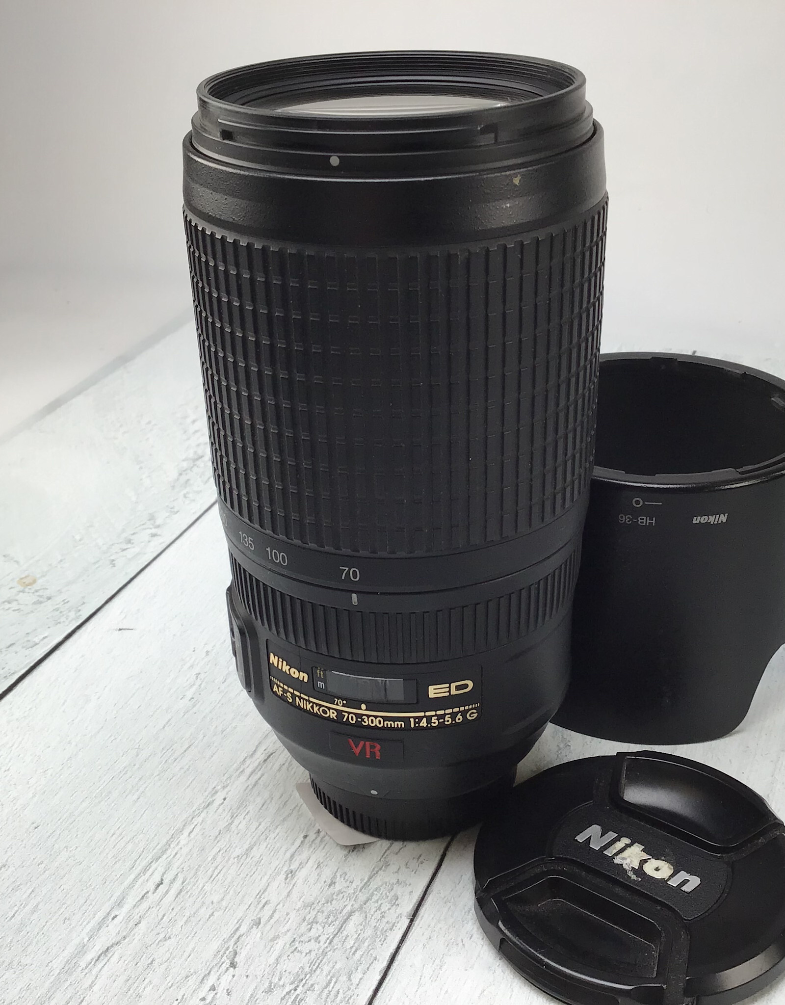 NIKON Nikon AF-S Nikkor 70-300mm f4.5-5.6 G VR Lens Used Good