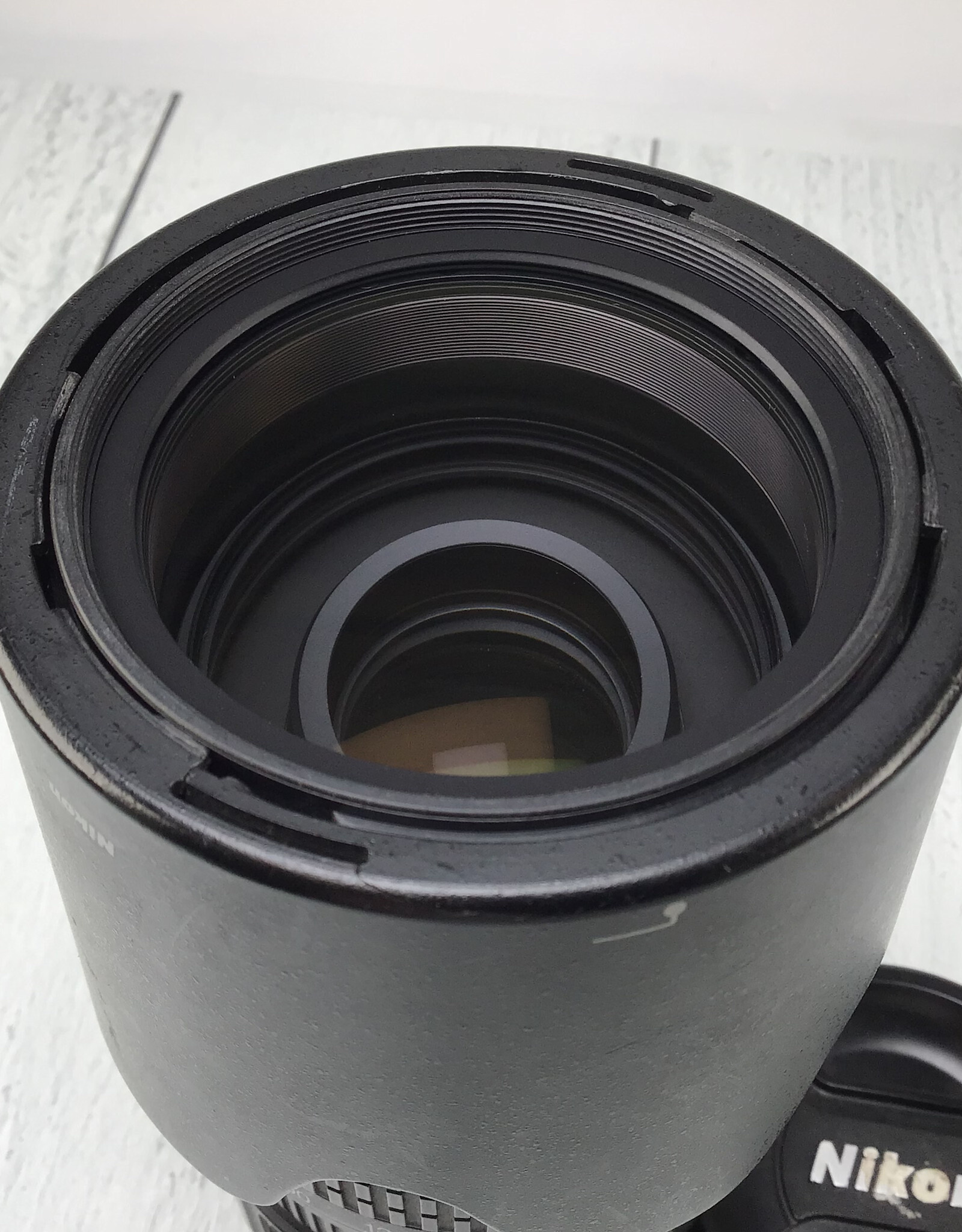 NIKON Nikon AF-S Nikkor 70-300mm f4.5-5.6 G VR Lens Used Good