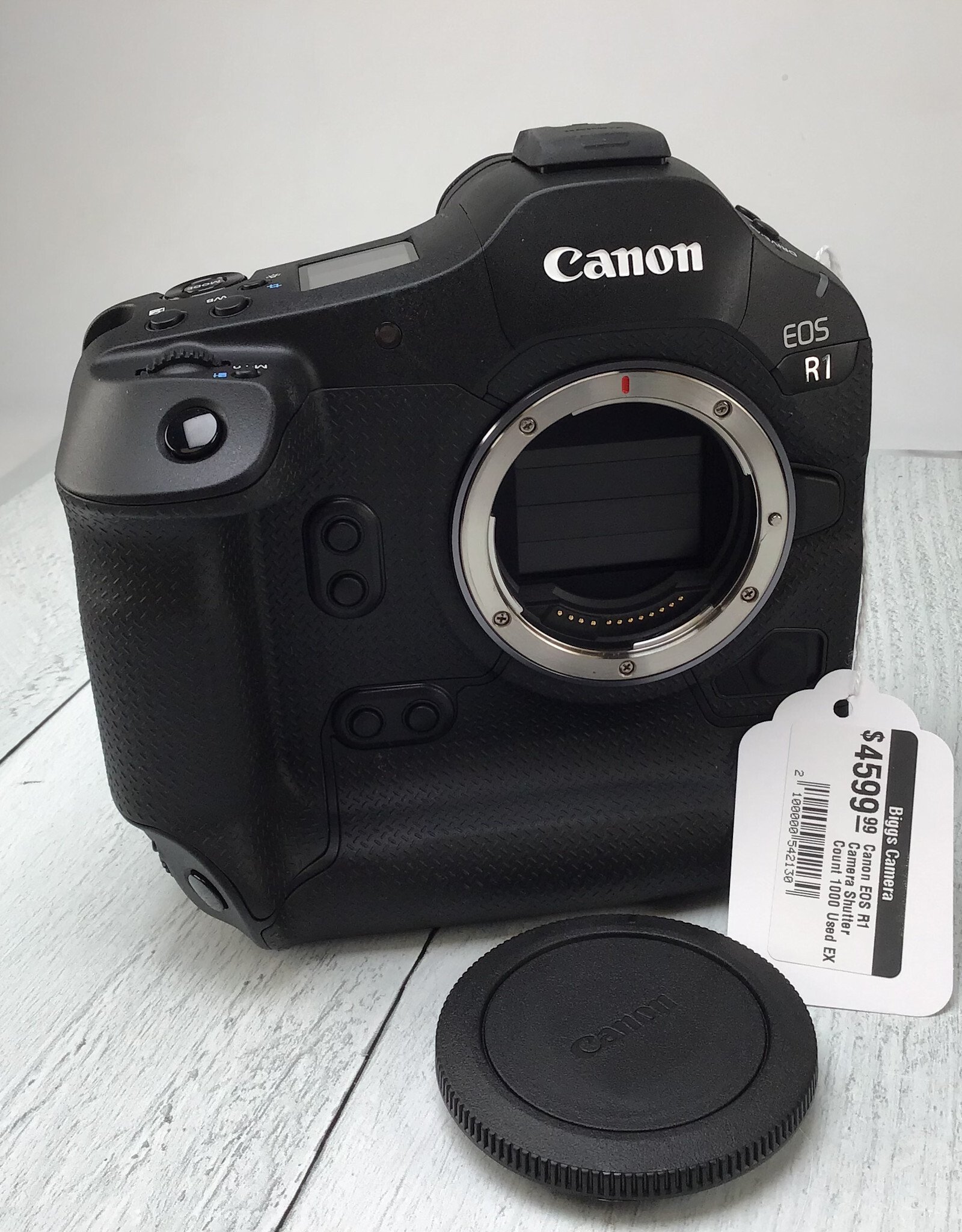 CANON Canon EOS R1 Camera Shutter Count 1000 Used EX