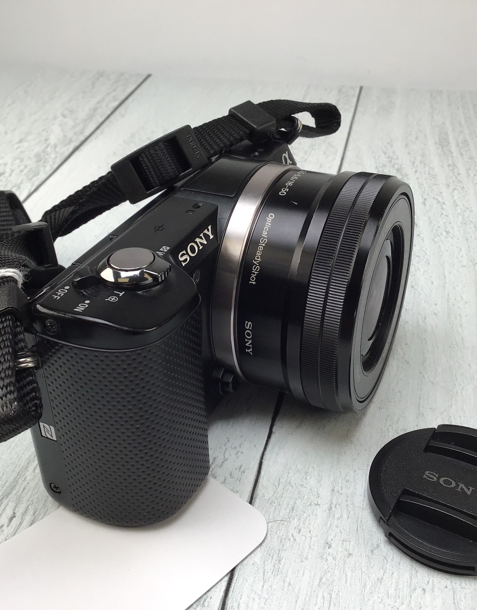 SONY Sony a5000 Camera w/ 16-50mm Used Fair