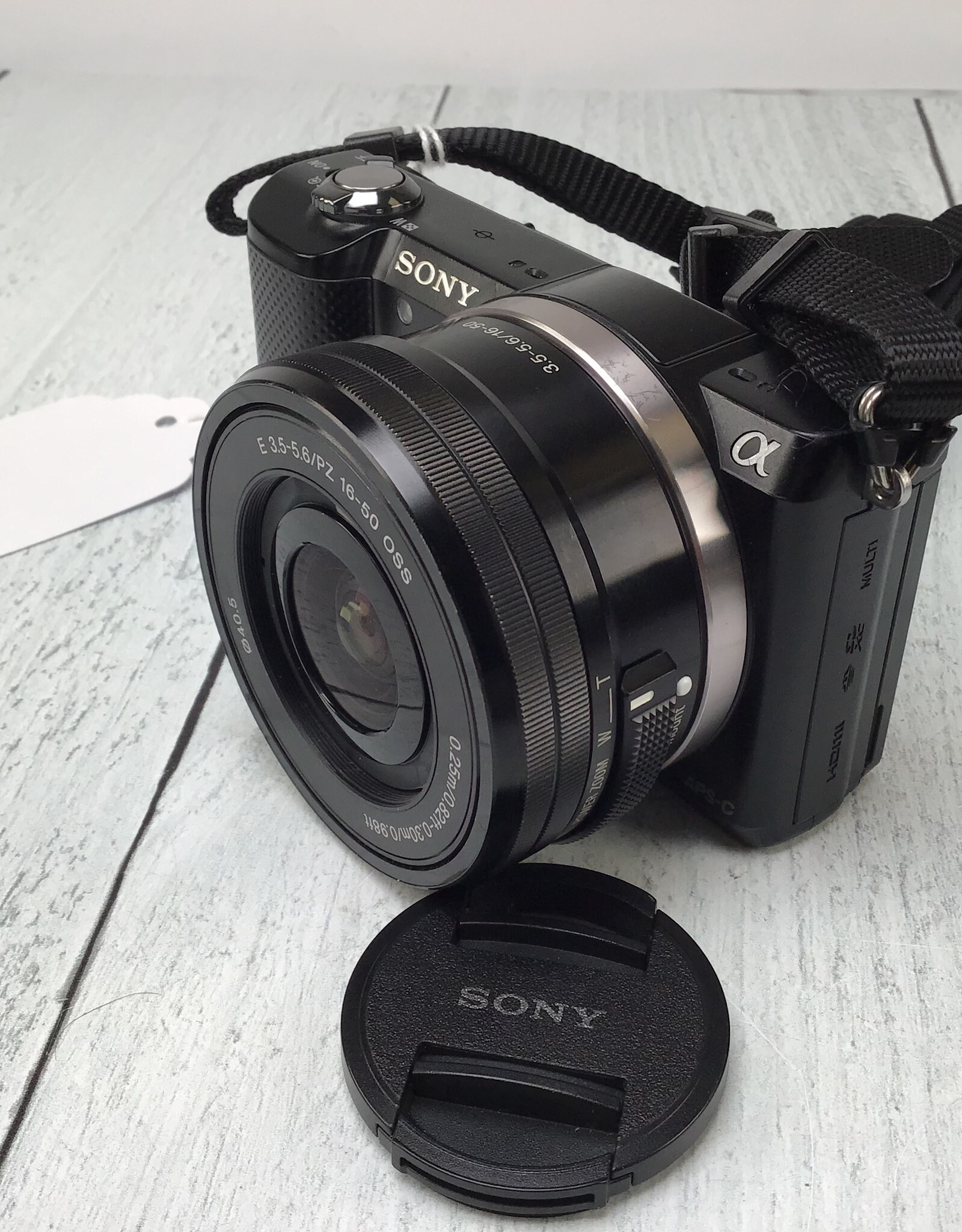 SONY Sony a5000 Camera w/ 16-50mm Used Fair