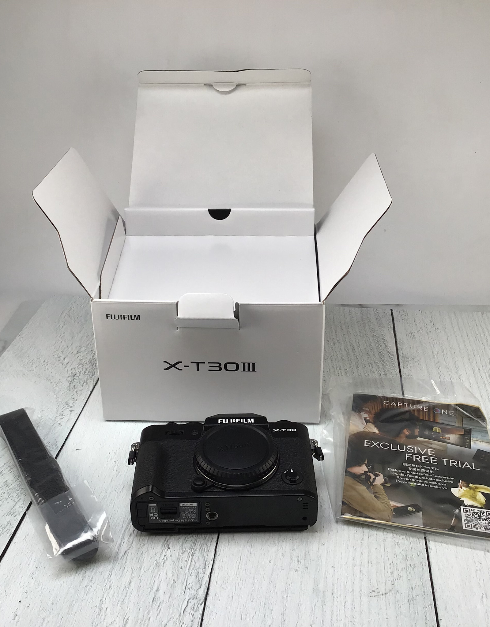 FUJI Fuji X-T30III Camera Body in Box Used EX