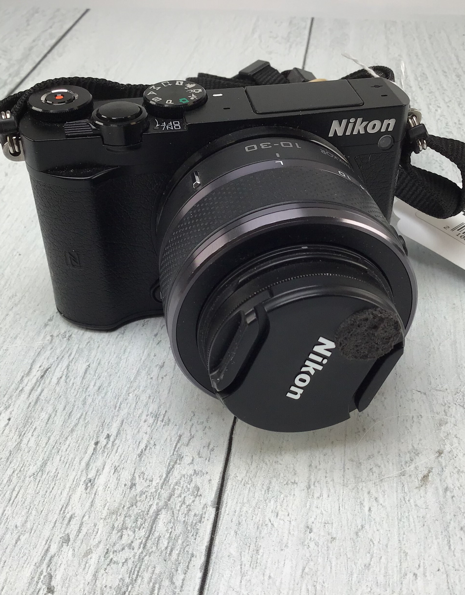 NIKON Nikon 1 J5 Camera w/ 10-30mm Used Good